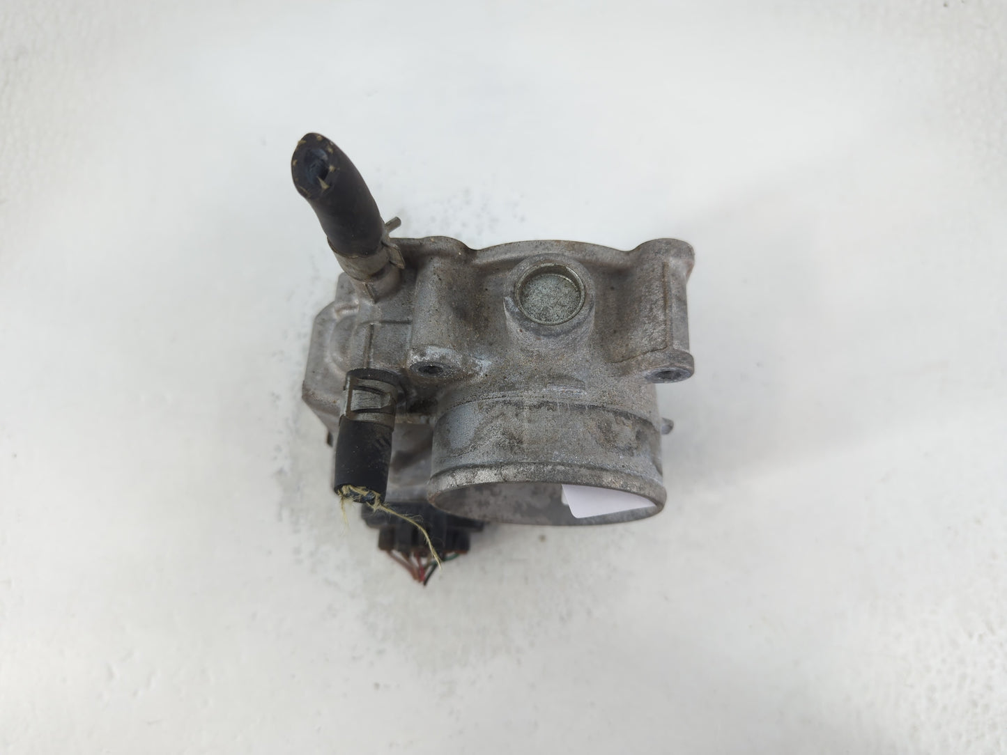 2013-2019 Nissan Sentra Throttle Body P/N:3RA60-01 C Fits Fits 2013 2014 2015 2016 2017 2018 2019 OEM Used Auto Parts - Oemu