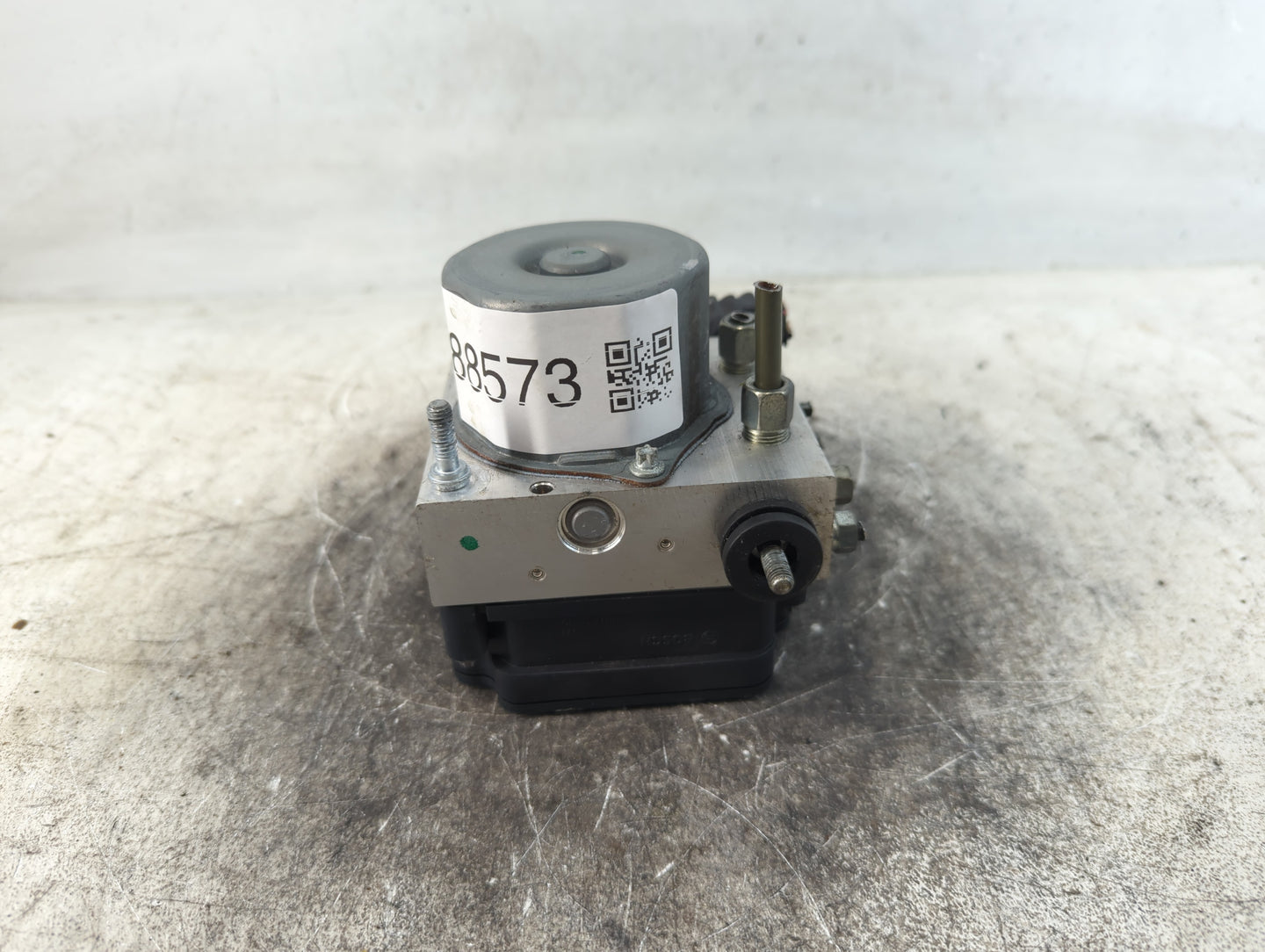 2016-2018 Nissan Sentra ABS Pump Control Module Replacement P/N:47660 5UD0C Fits Fits 2016 2017 2018 OEM Used Auto Parts - O