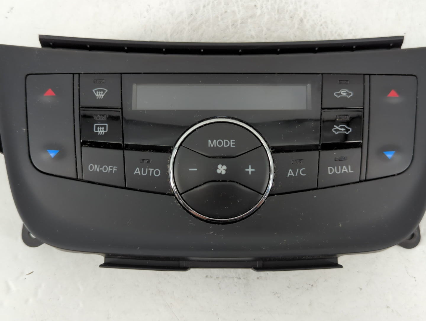 2015-2019 Nissan Sentra Climate Control Module Temperature AC/Heater Replacement P/N:27500 4AT4A Fits OEM Used Auto Parts - 