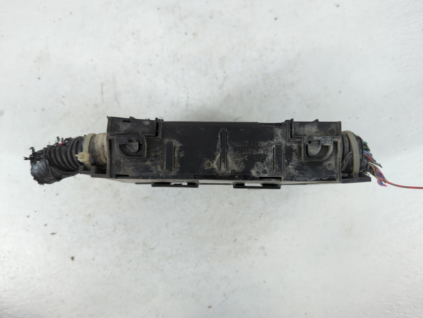 2013-2019 Nissan Sentra Fusebox Fuse Box Panel Relay Module P/N:24382 EW70B 7154-7223-30 Fits OEM Used Auto Parts - Oemuseda