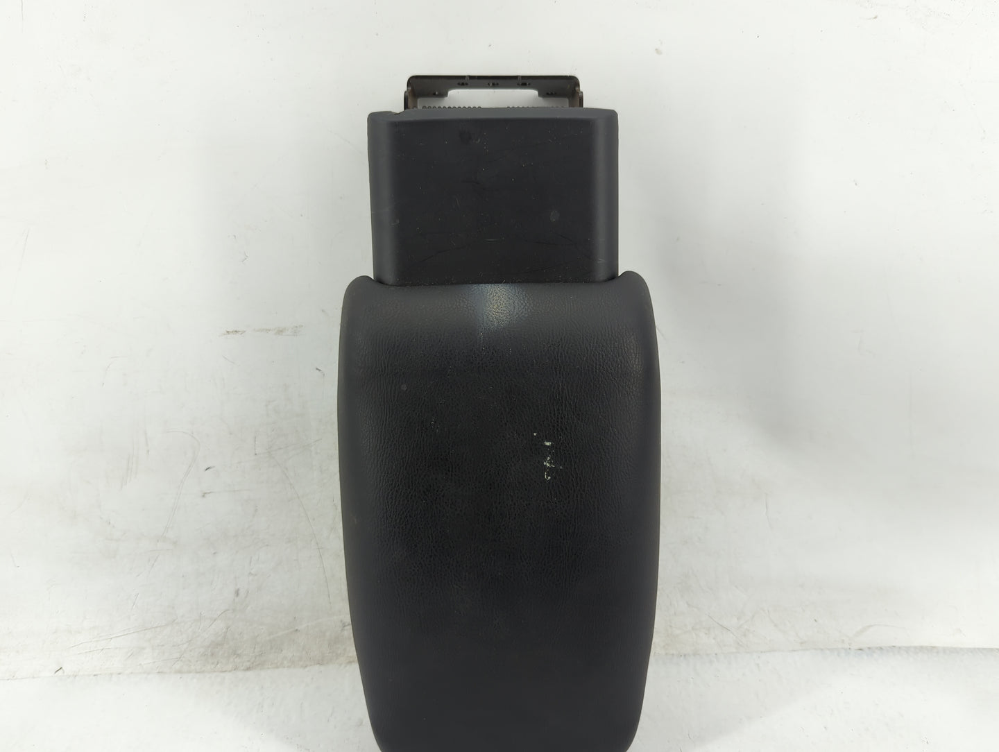 2018-2019 Nissan Sentra Center Console Armrest Cover Lid Fits Fits 2018 2019 OEM Used Auto Parts - Oemusedautoparts1.com