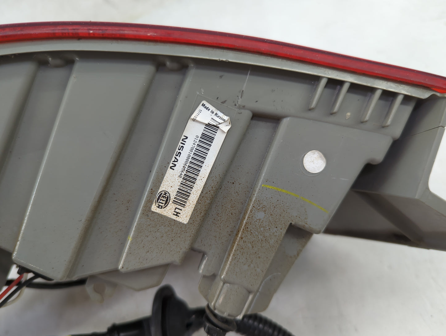 2016-2019 Nissan Sentra Tail Light Assembly Driver Left OEM Fits Fits 2016 2017 2018 2019 OEM Used Auto Parts - Oemusedautop