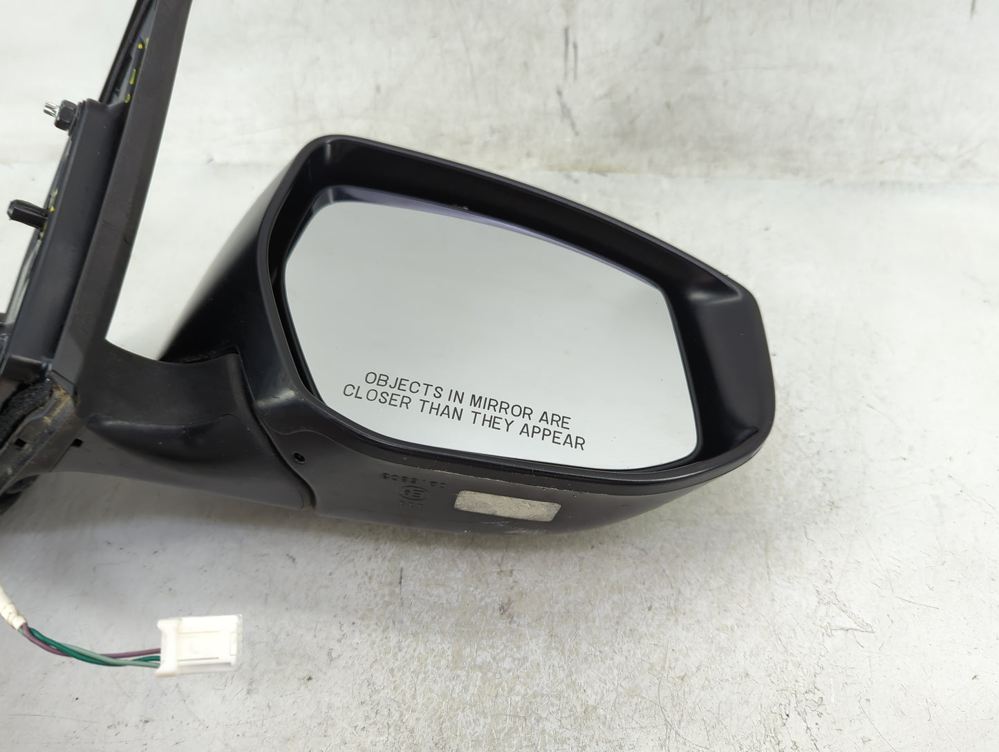 2016-2019 Nissan Sentra Passenger Side View Mirror - Right Door Mirror OEM Used - Oemusedautoparts1.com
