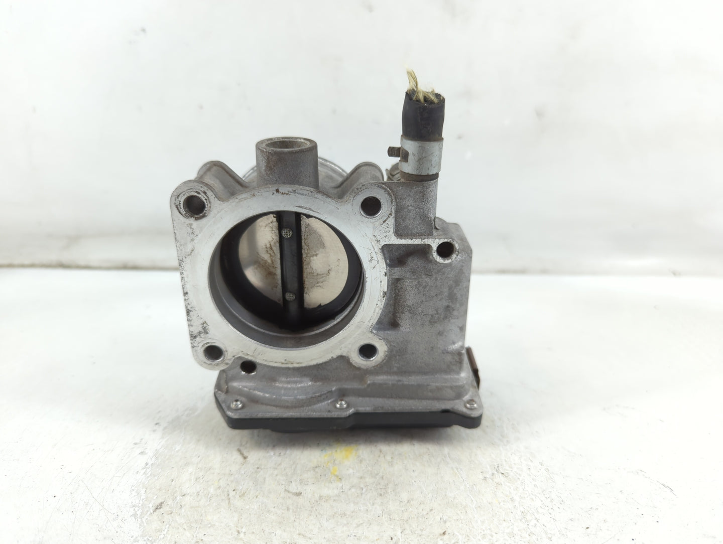 2013-2019 Nissan Sentra Throttle Body P/N:3RA60-01 D Fits Fits 2013 2014 2015 2016 2017 2018 2019 OEM Used Auto Parts - Oemu