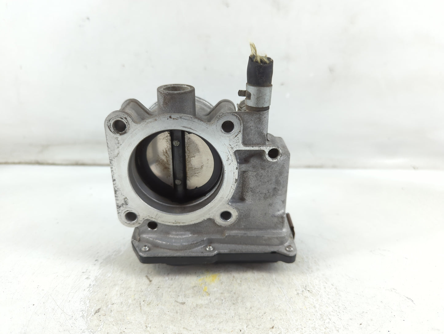 2013-2019 Nissan Sentra Throttle Body P/N:3RA60-01 D Fits Fits 2013 2014 2015 2016 2017 2018 2019 OEM Used Auto Parts - Oemu
