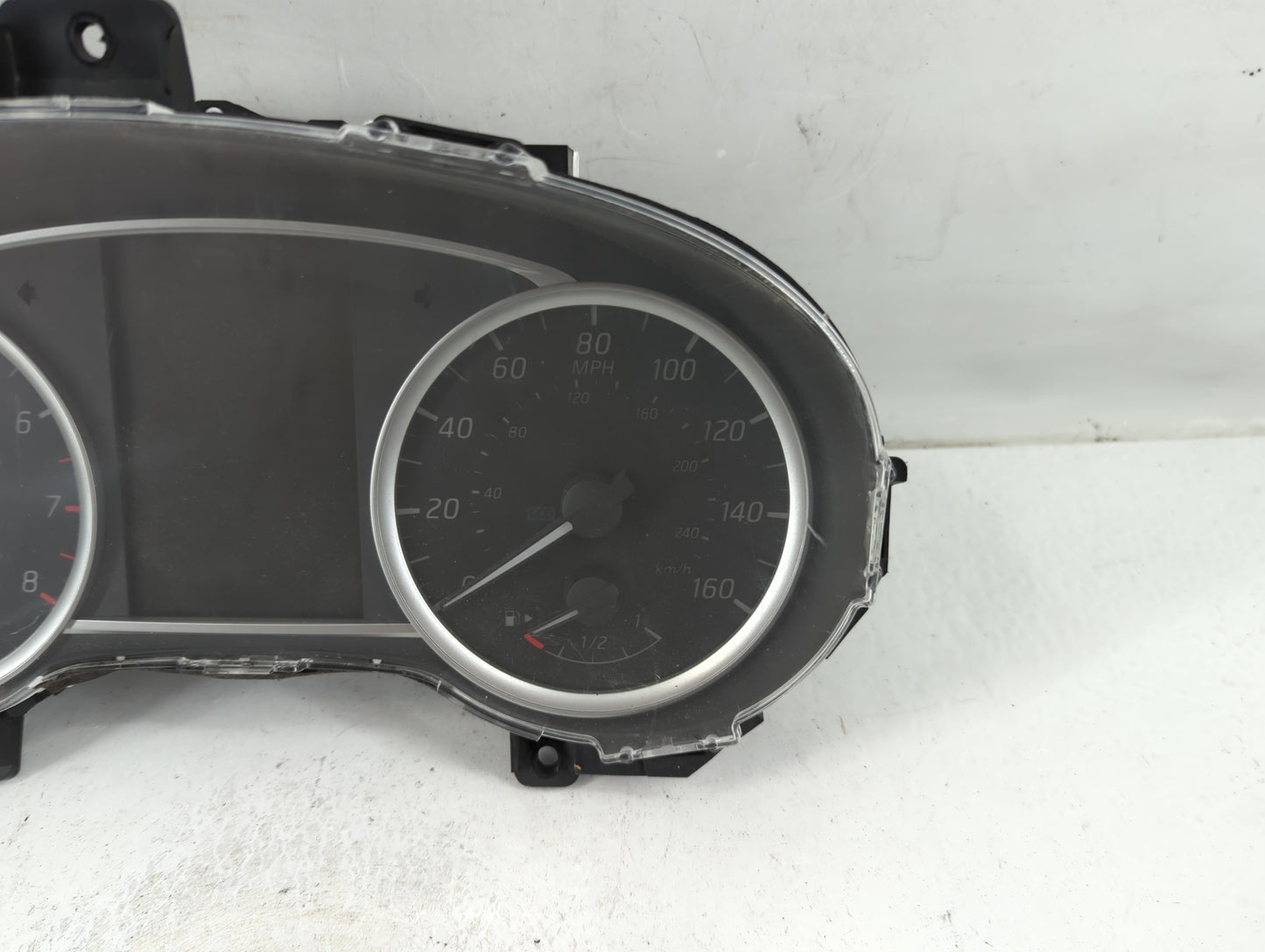 2016-2019 Nissan Sentra Instrument Cluster Speedometer Gauges P/N:248103Y09A Fits Fits 2016 2017 2018 2019 OEM Used Auto Par