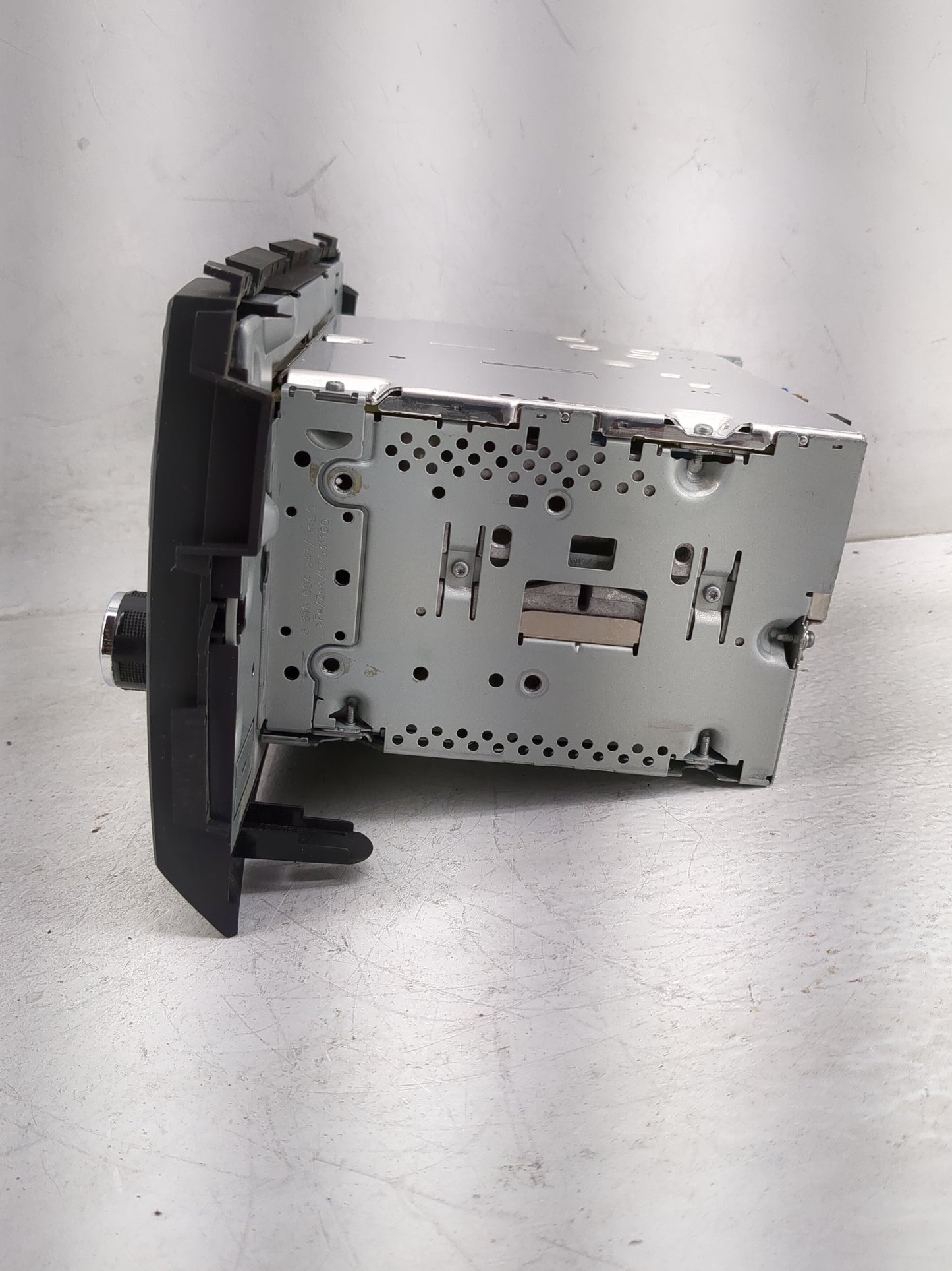 2018 Nissan Titan Radio AM FM Cd Player Receiver Replacement P/N:25915EZ22C 7 515 750 Fits OEM Used Auto Parts - Oemusedauto