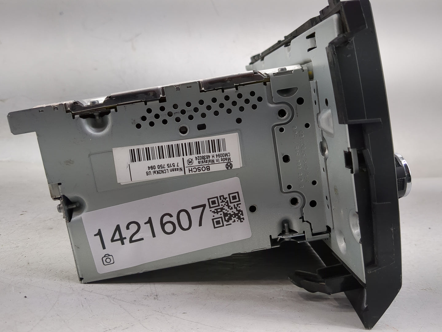 2018 Nissan Titan Radio AM FM Cd Player Receiver Replacement P/N:25915EZ22C 7 515 750 Fits OEM Used Auto Parts - Oemusedauto