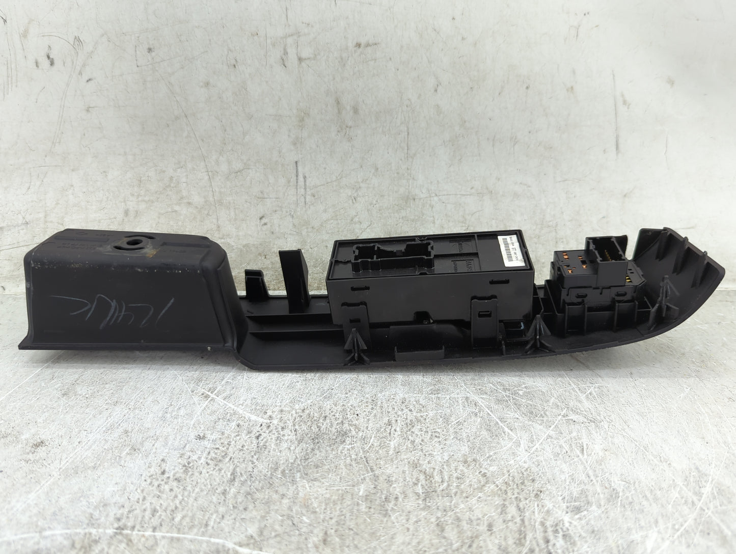 2016-2022 Nissan Titan Master Power Window Switch Replacement Driver Side Left P/N:25401 EZ00A Fits OEM Used Auto Parts - Oe