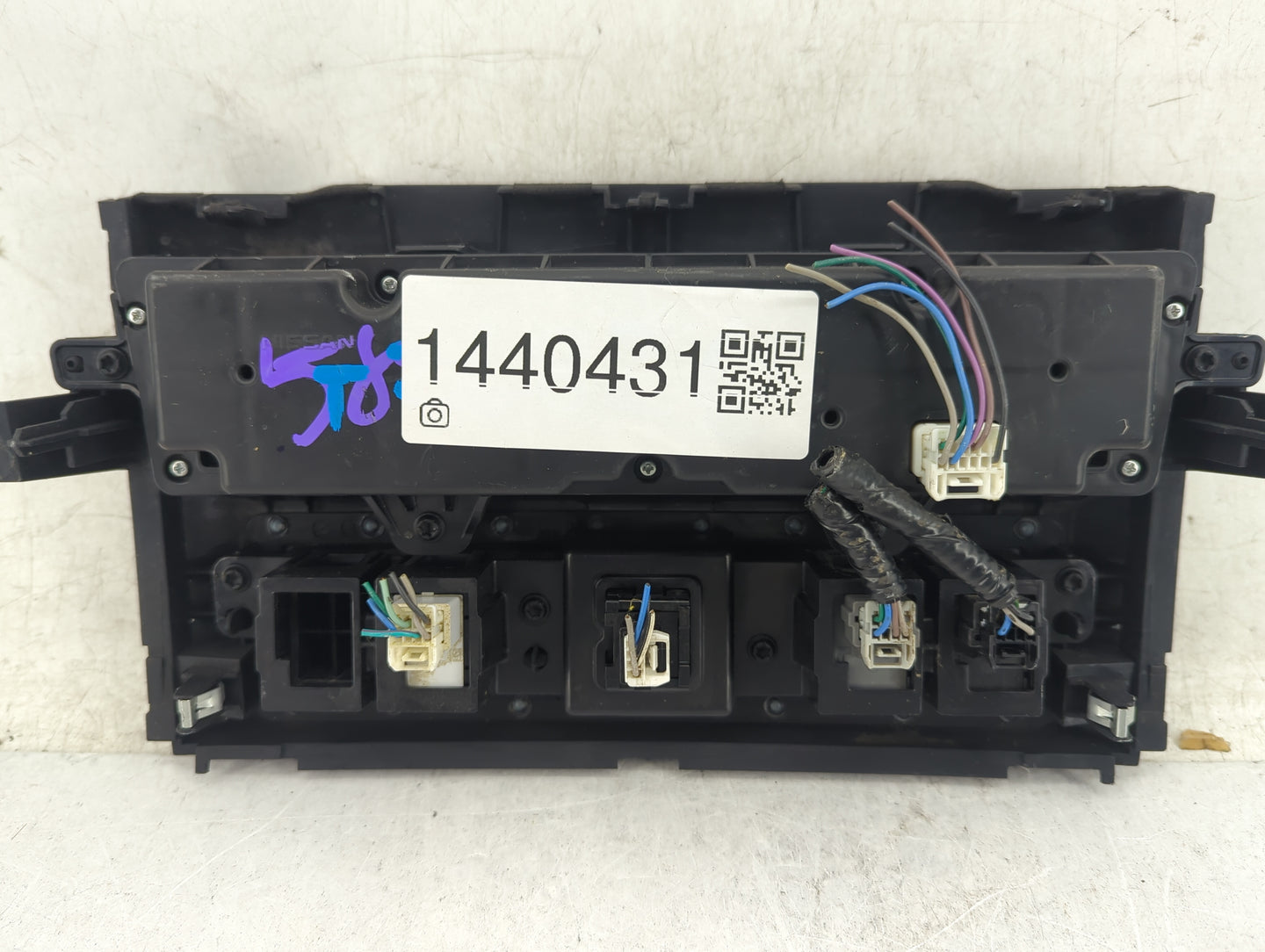 2016-2022 Nissan Titan Climate Control Module Temperature AC/Heater Replacement Fits Fits 2016 2017 2018 2019 2020 2021 2022