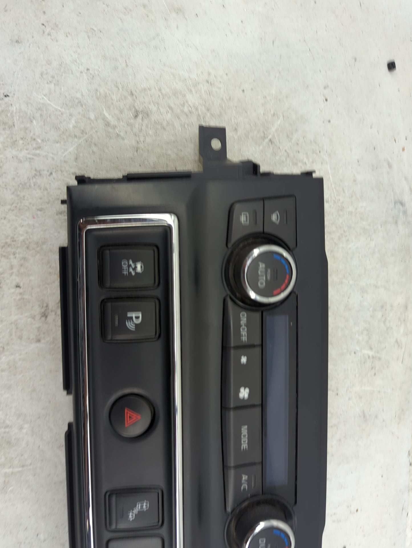 2016-2022 Nissan Titan Climate Control Module Temperature AC/Heater Replacement Fits Fits 2016 2017 2018 2019 2020 2021 2022