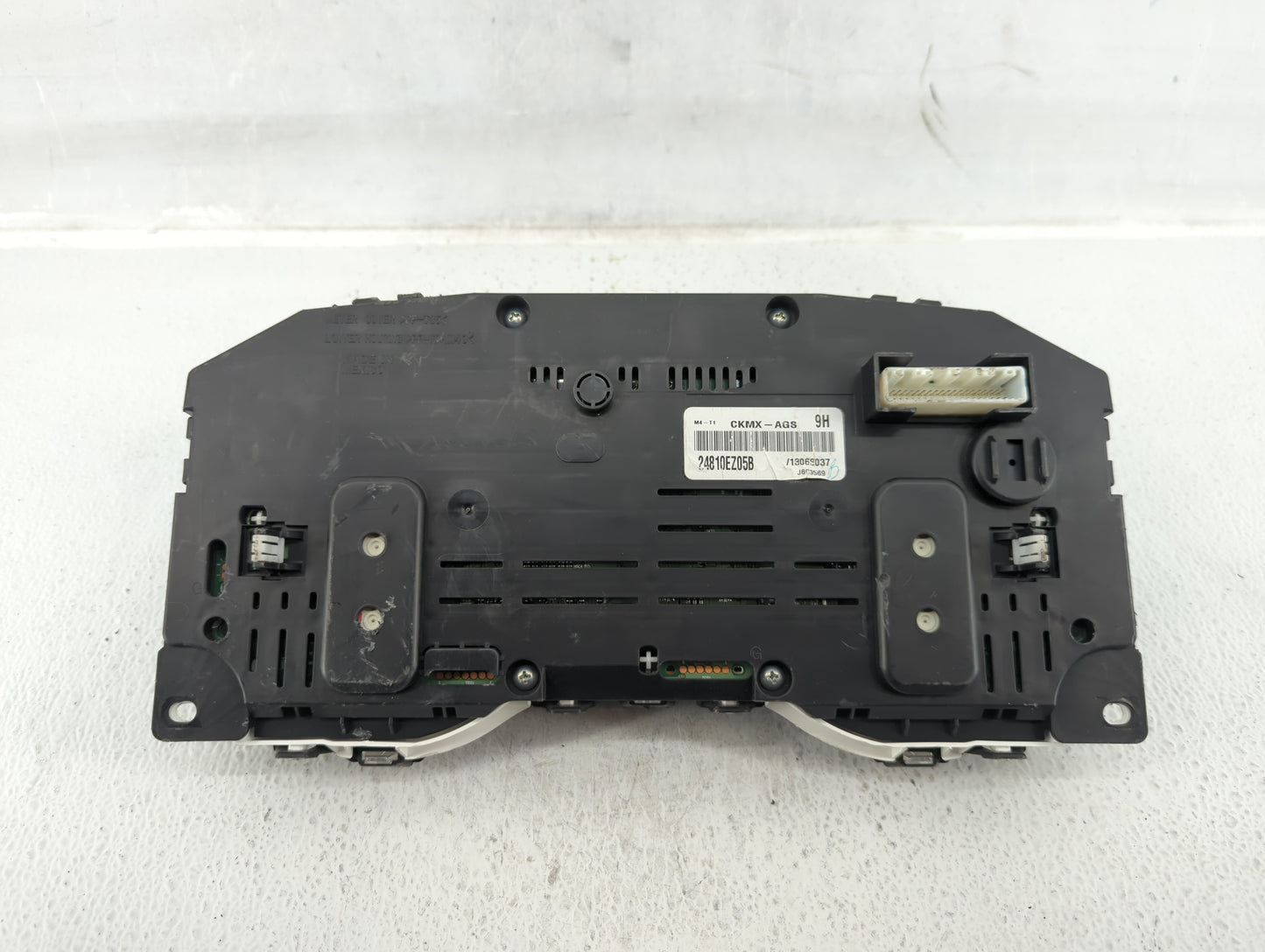 2018 Nissan Titan Instrument Cluster Speedometer Gauges P/N:24810EZ05B Fits OEM Used Auto Parts - Oemusedautoparts1.com