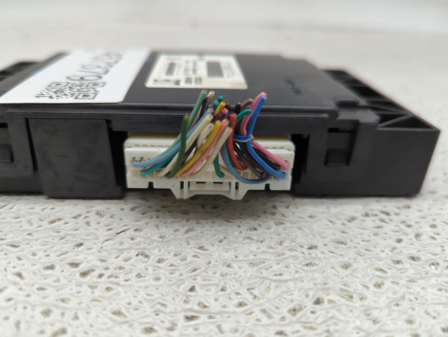 2018-2018 Nissan Titan Xd Temperature Control Module 277609ft1a - Oemusedautoparts1.com