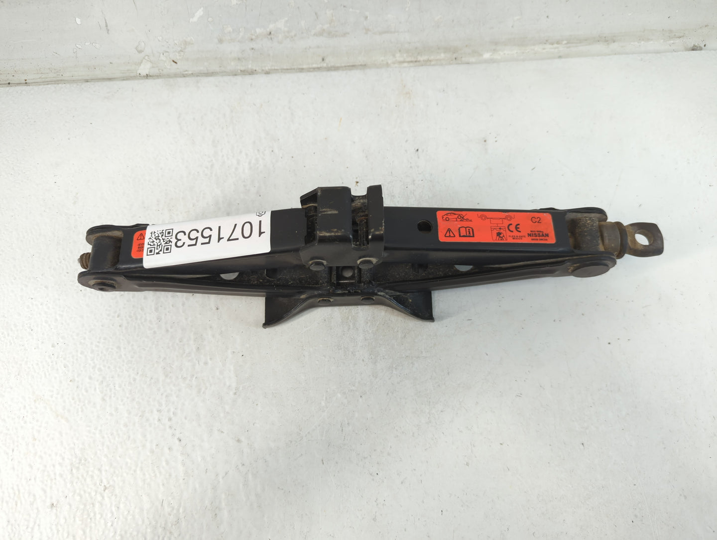 2018 Nissan Versa Spare Scissor Car Jack 1071553 - Oemusedautoparts1.com