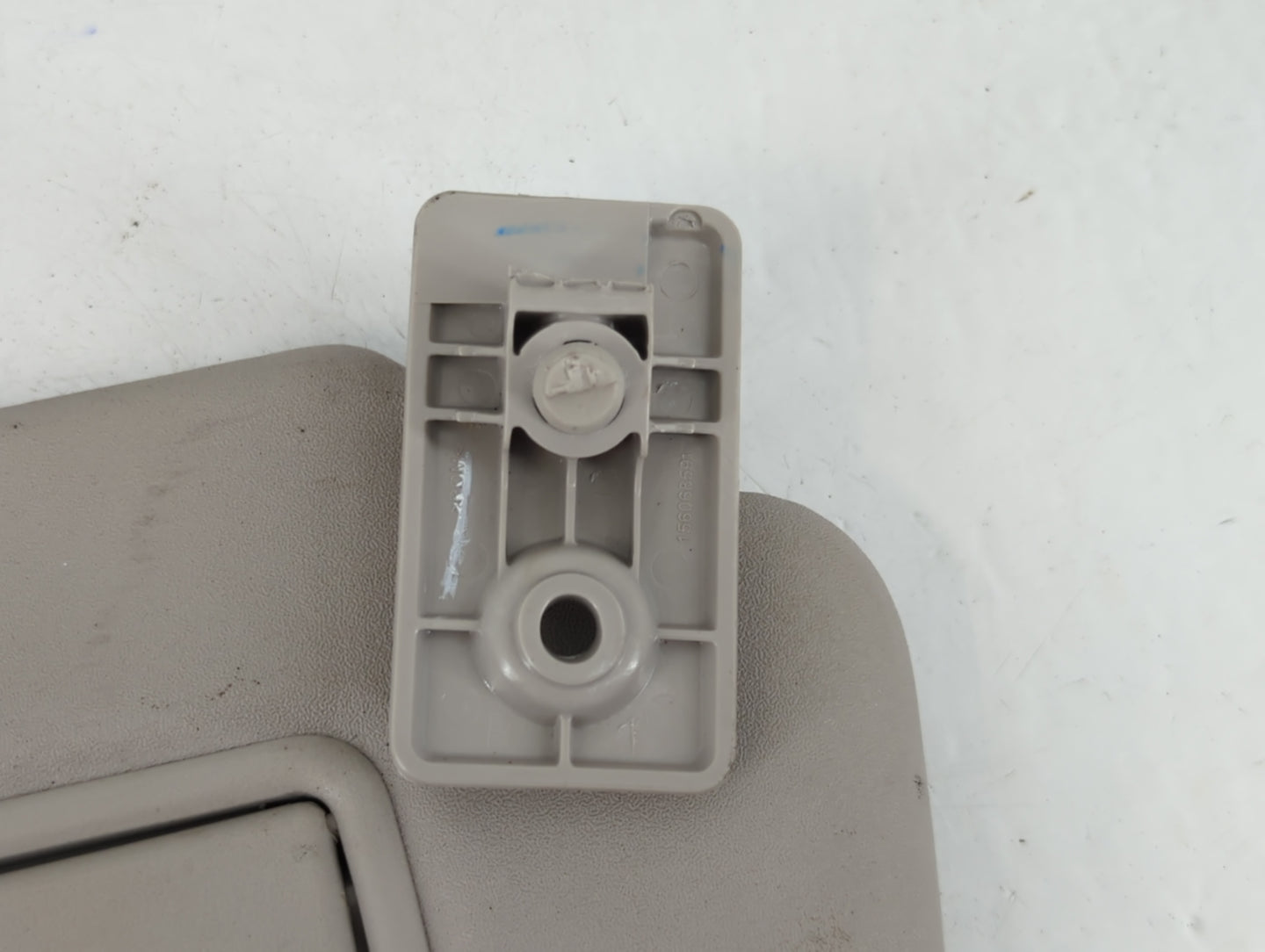 2016-2019 Nissan Versa Sun Visor Shade Replacement Passenger Right Mirror Fits Fits 2015 2016 2017 2018 2019 OEM Used Auto P