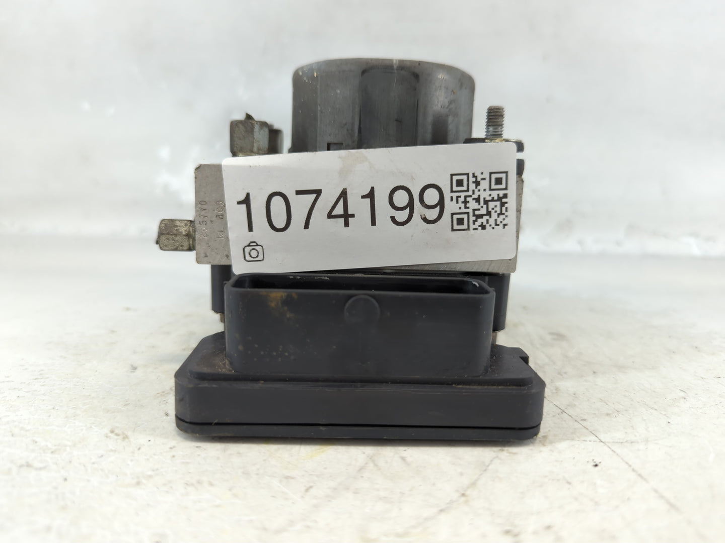 2015-2019 Nissan Versa ABS Pump Control Module Replacement P/N:47660 9KS0A Fits Fits 2015 2016 2017 2018 2019 OEM Used Auto 