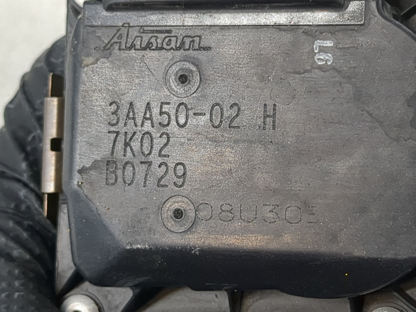 2012-2019 Nissan Versa Throttle Body P/N:3AA50 02 H 3AA50-02 E Fits Fits 2012 2013 2014 2015 2016 2017 2018 2019 OEM Used Au