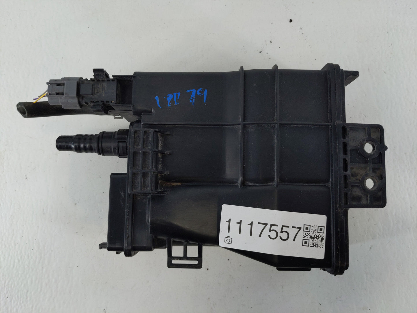 2018 Nissan Versa Fuel Vapor Charcoal Canister - Oemusedautoparts1.com