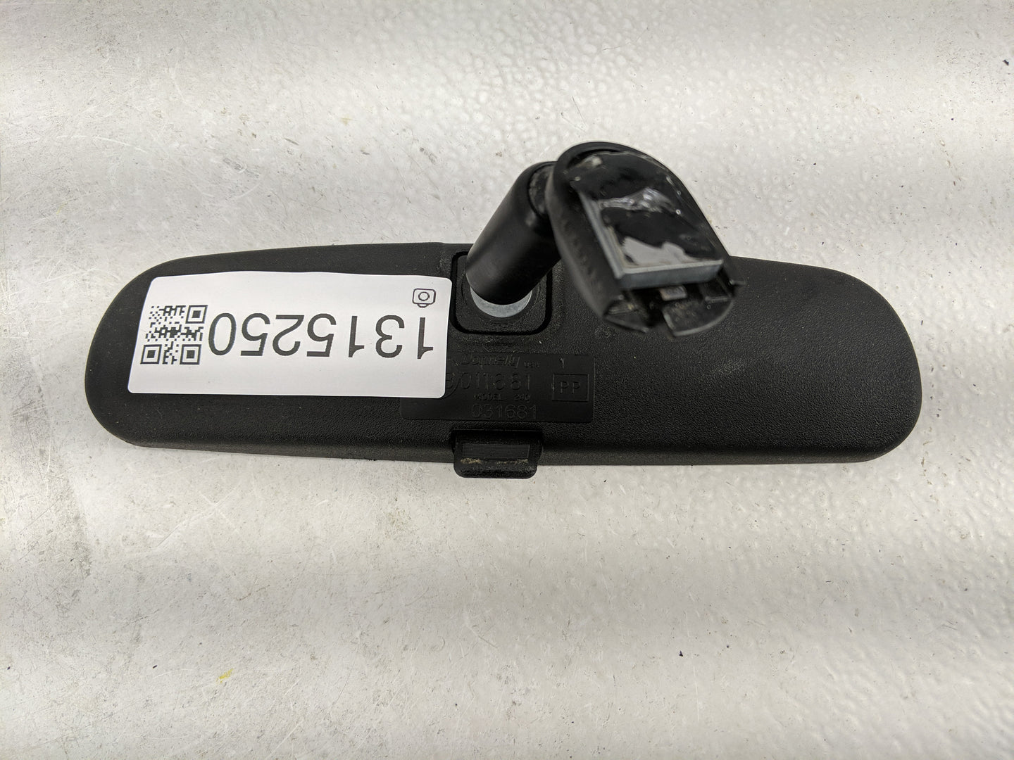 2007-2022 Nissan Versa Interior Rear View Mirror Replacement OEM P/N:031681 Fits OEM Used Auto Parts - Oemusedautoparts1.com