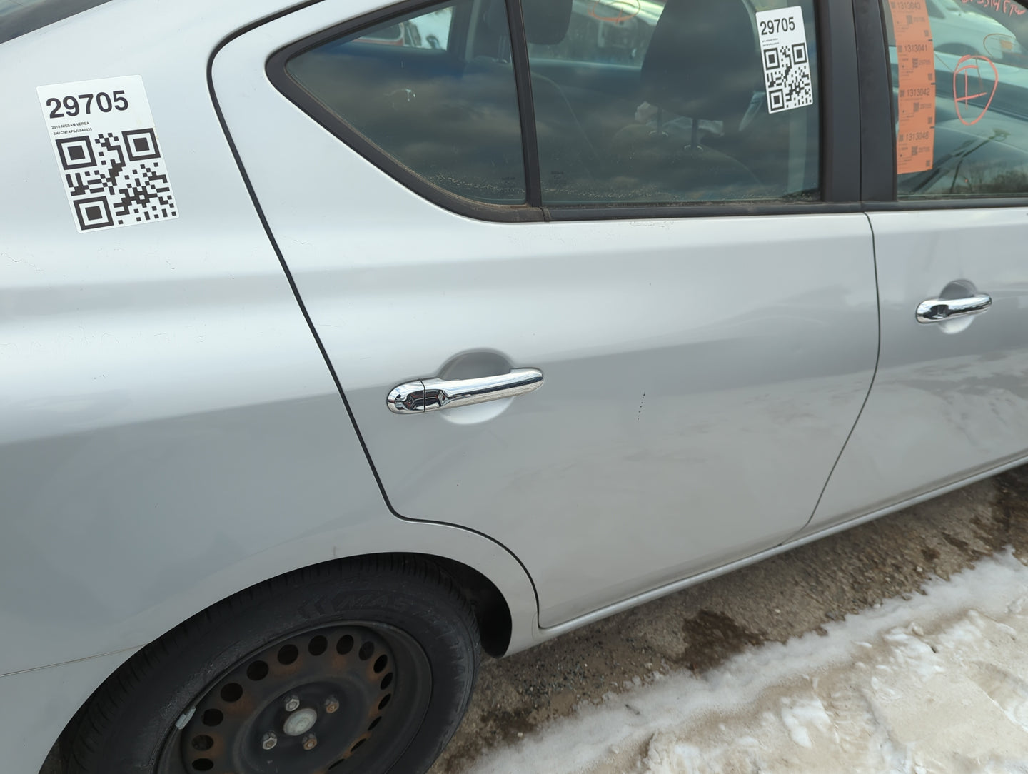 2012-2019 Nissan Versa Passenger Rear Door Oem 1316777 - Oemusedautoparts1.com