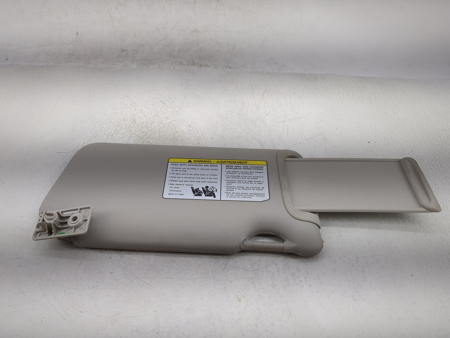 2016-2019 Nissan Versa Sun Visor Shade Replacement Driver Left Mirror Fits Fits 2015 2016 2017 2018 2019 OEM Used Auto Parts