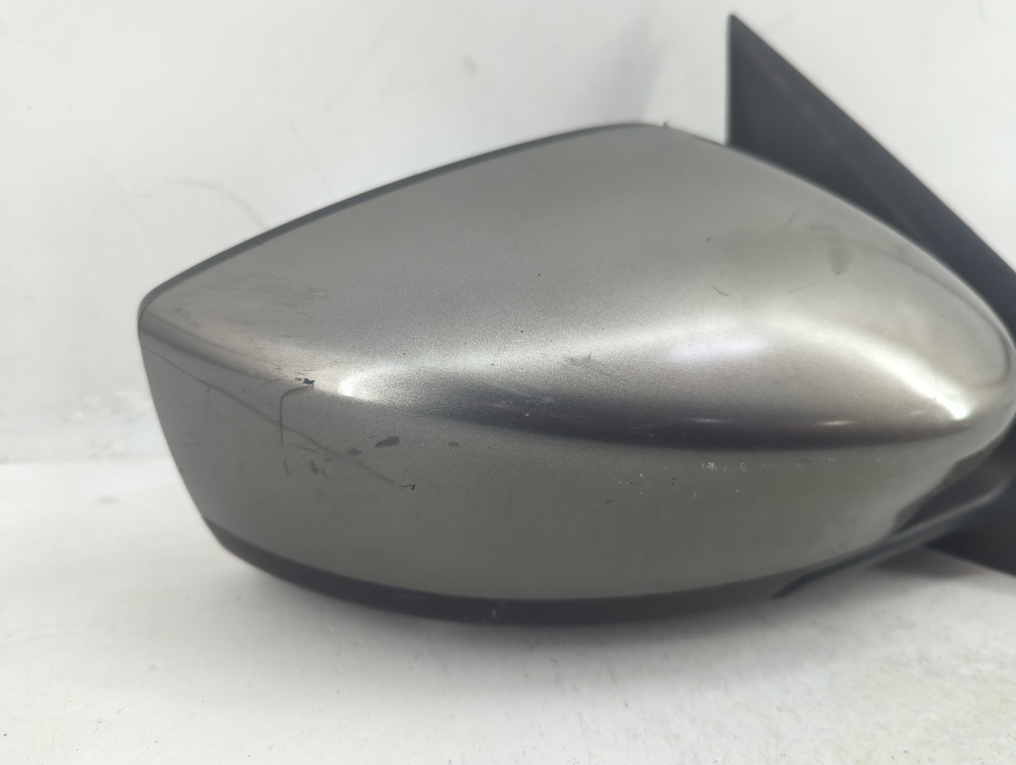 2015-2019 Nissan Versa Passenger Side View Mirror - Right Door Mirror OEM Used - Oemusedautoparts1.com