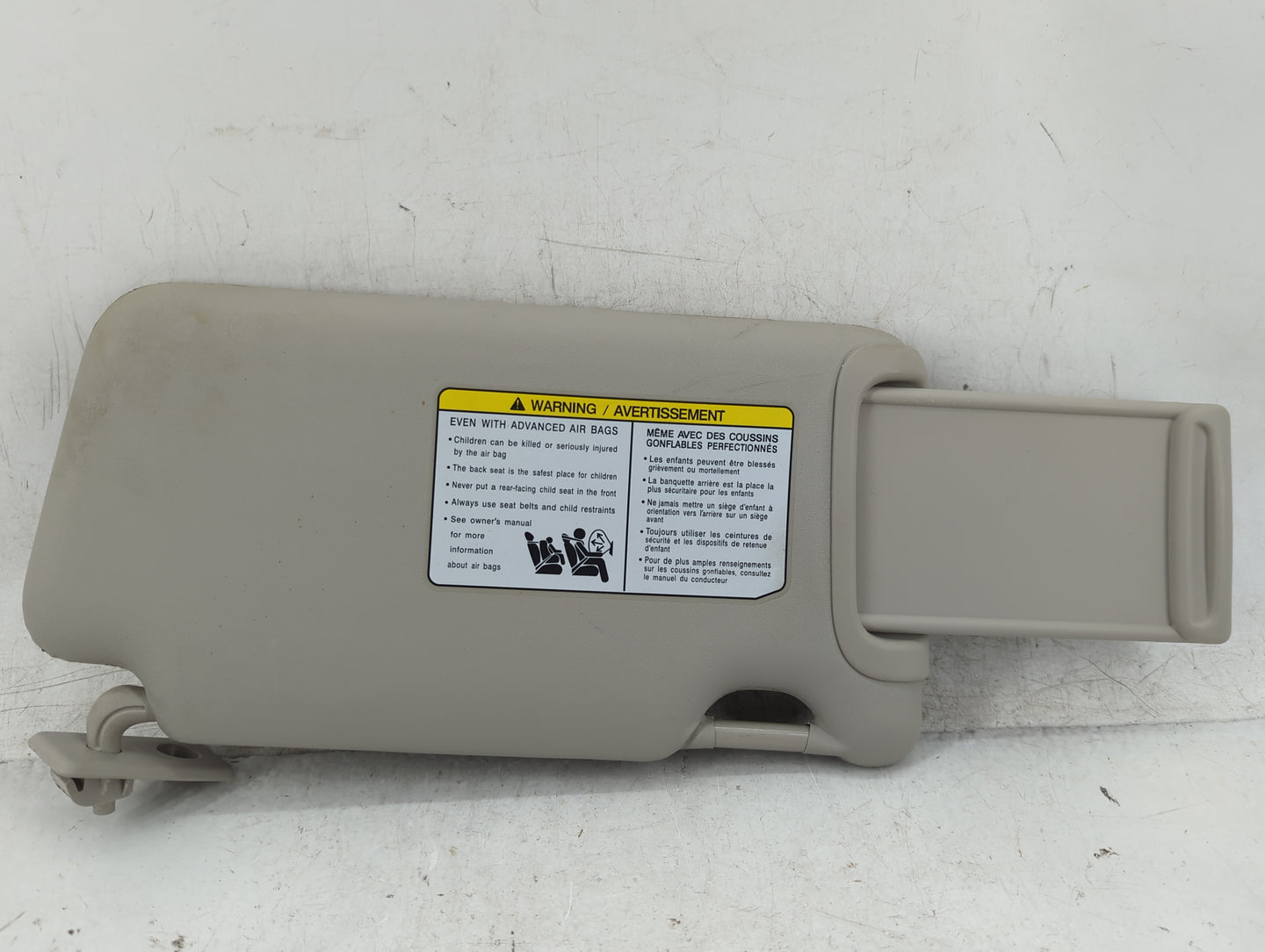 2016-2019 Nissan Versa Sun Visor Shade Replacement Driver Left Mirror Fits Fits 2015 2016 2017 2018 2019 OEM Used Auto Parts