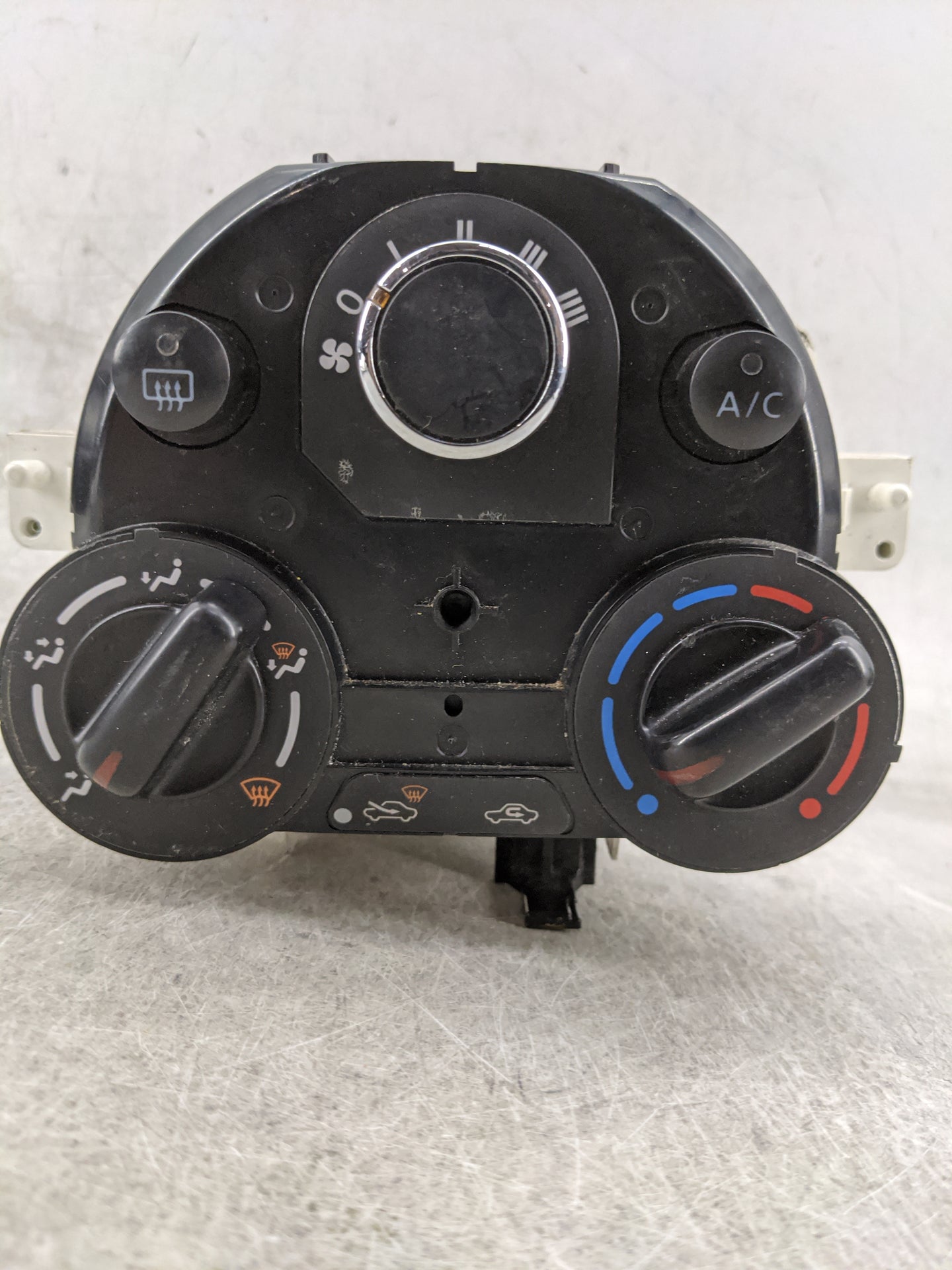 2015-2019 Nissan Versa Climate Control Module Temperature AC/Heater Replacement P/N:27513 9KK1A Fits Fits 2015 2016 2017 201