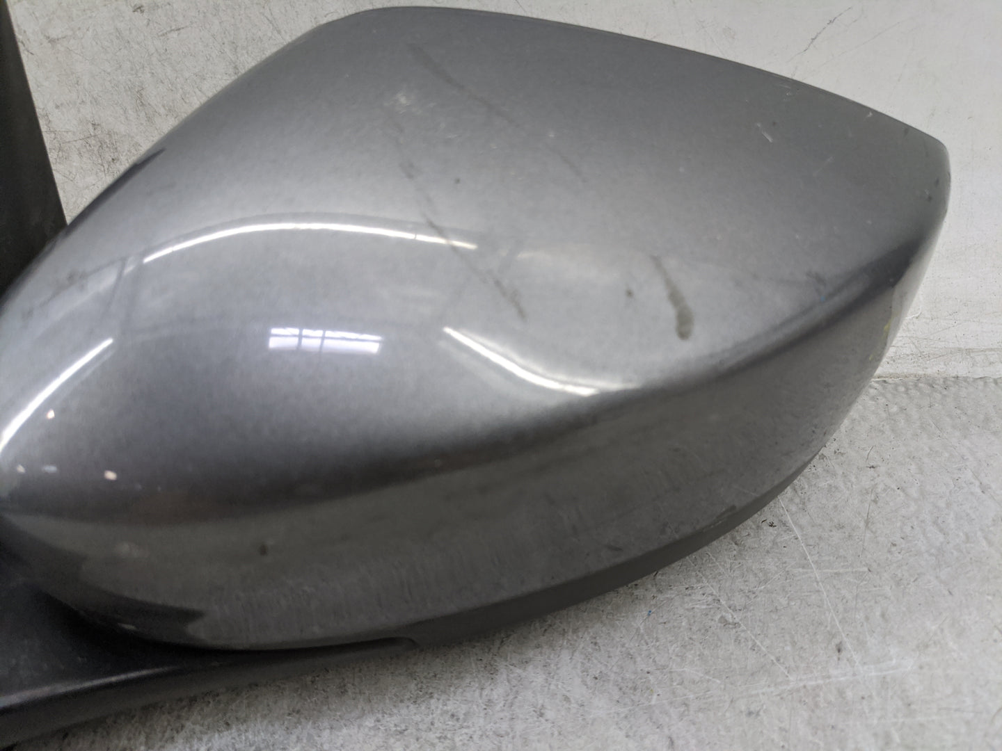 2015-2019 Nissan Versa Driver Side View Mirror - Left Door Mirror OEM Used - Oemusedautoparts1.com