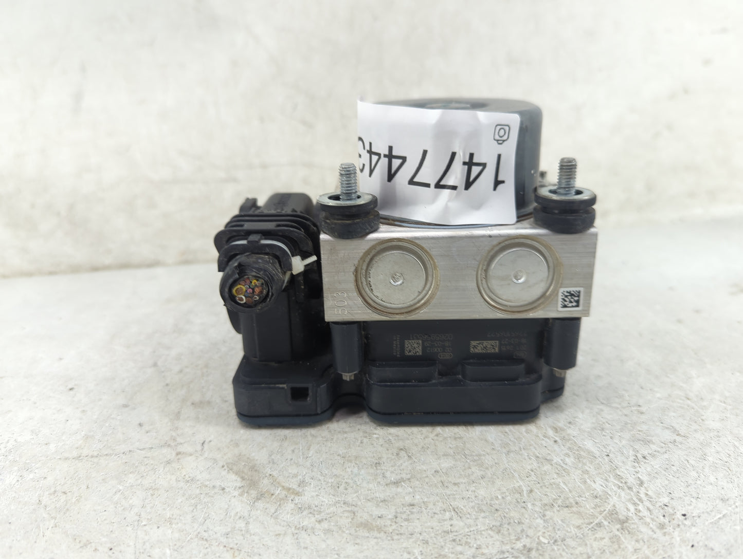2015-2019 Nissan Versa ABS Pump Control Module Replacement P/N:47660 9KS0A 0 265 259 768 Fits Fits 2015 2016 2017 2018 2019 