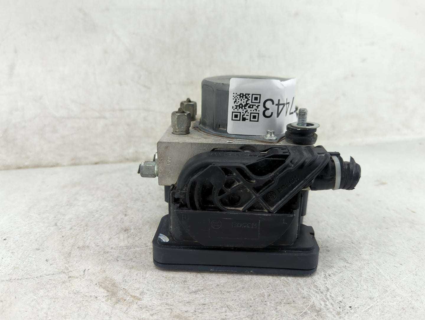 2015-2019 Nissan Versa ABS Pump Control Module Replacement P/N:47660 9KS0A 0 265 259 768 Fits Fits 2015 2016 2017 2018 2019 