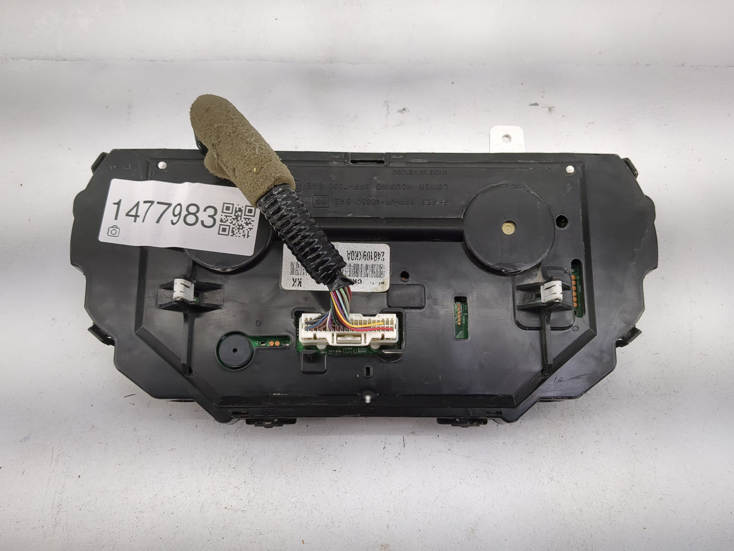 2015-2018 Nissan Versa Instrument Cluster Speedometer Gauges P/N:248109KK0A CKMX-ACS Miles: Fits Fits 2015 2016 2017 2018 OE