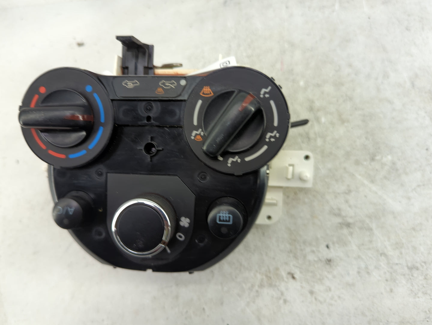 2015-2019 Nissan Versa Climate Control Module Temperature AC/Heater Replacement Fits Fits 2015 2016 2017 2018 2019 OEM Used 