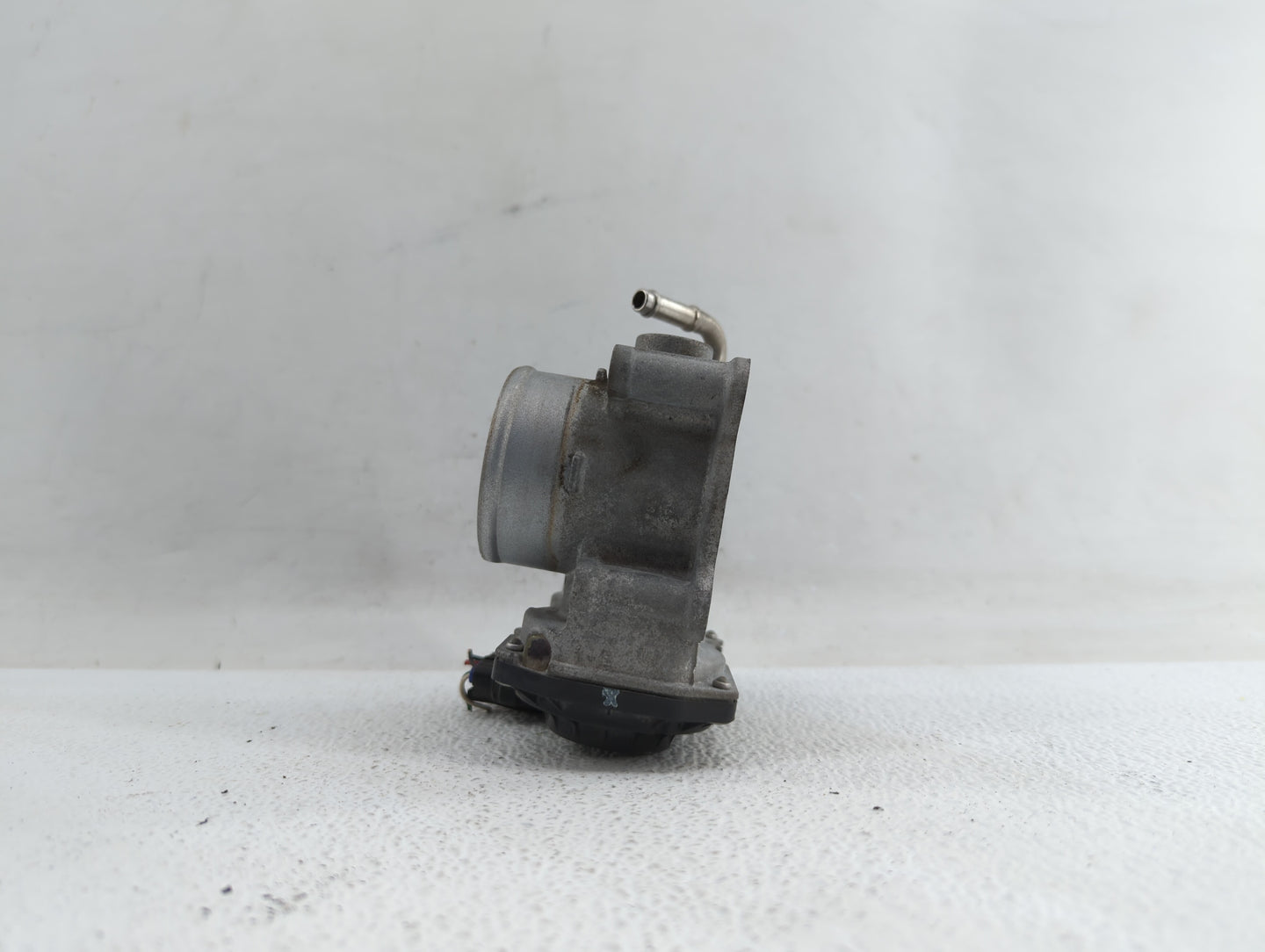 2012-2019 Nissan Versa Throttle Body P/N:3AA50-02 B 3AA50-02 C, 3AA50-02 F Fits Fits 2012 2013 2014 2015 2016 2017 2018 2019