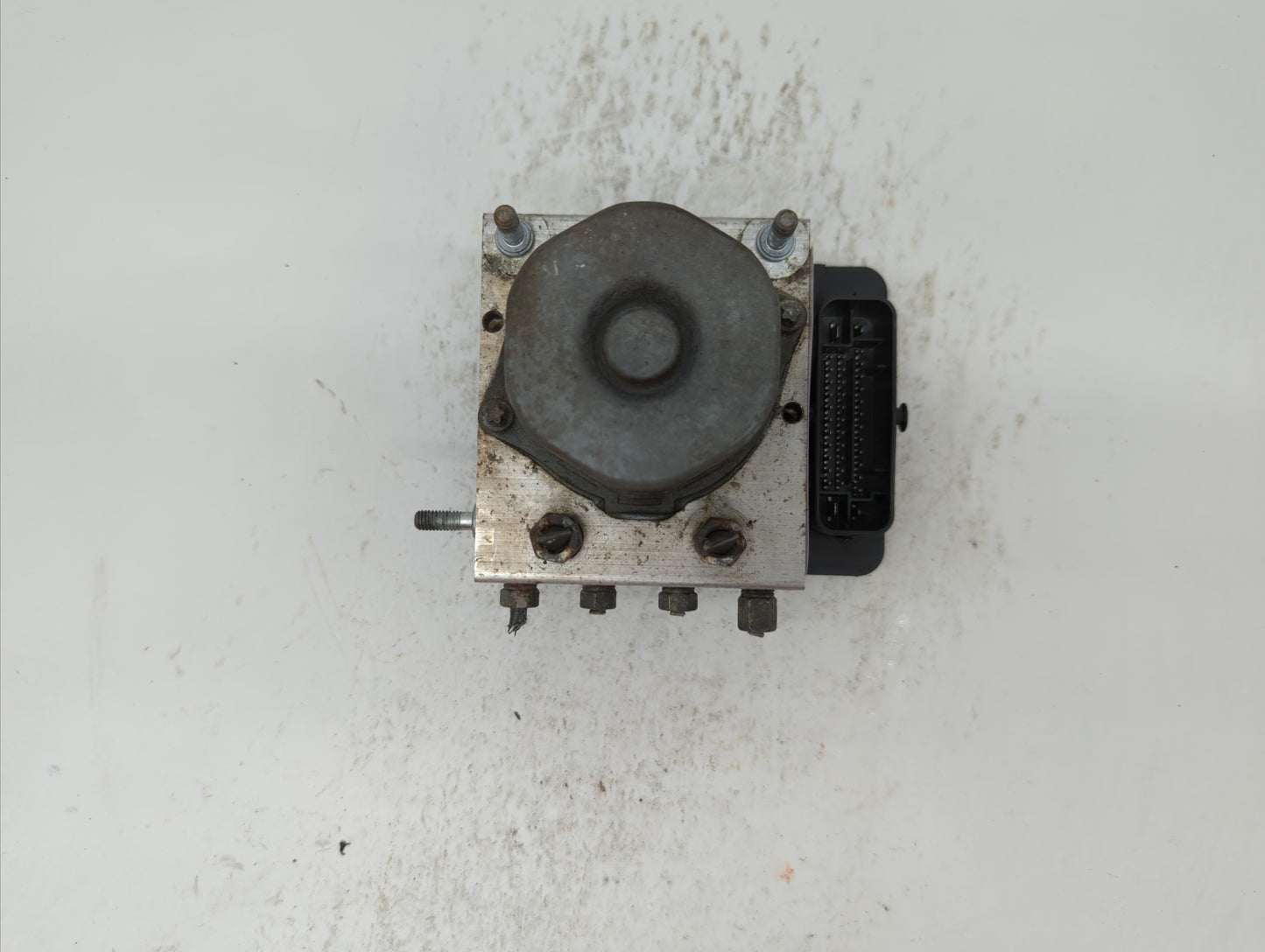 2015-2019 Nissan Versa ABS Pump Control Module Replacement P/N:47660 9KS0A 47660 9KL0A Fits Fits 2015 2016 2017 2018 2019 OE