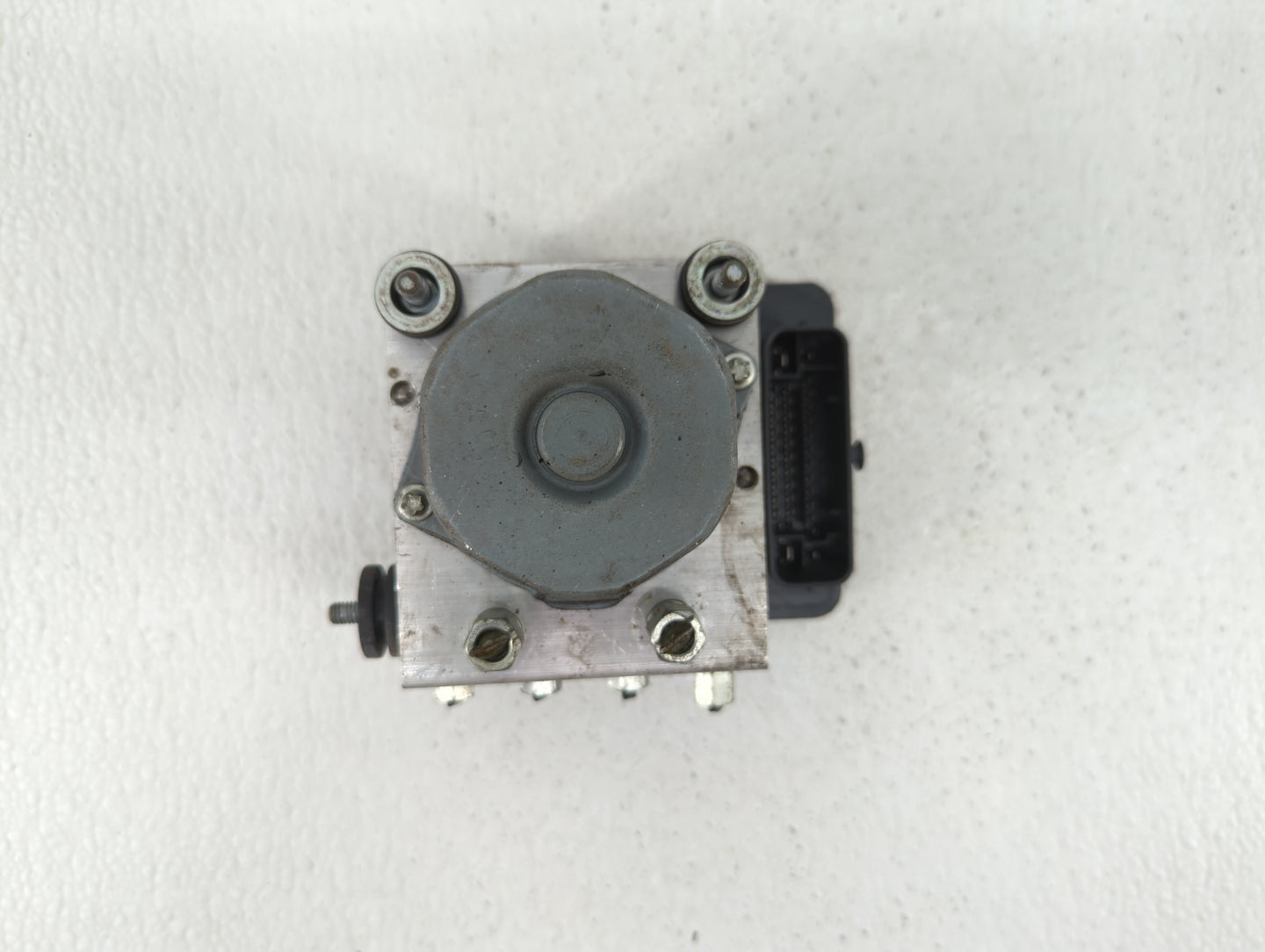 2015-2019 Nissan Versa ABS Pump Control Module Replacement P/N:47660 9KS0A 47660 9KL0A Fits Fits 2015 2016 2017 2018 2019 OE