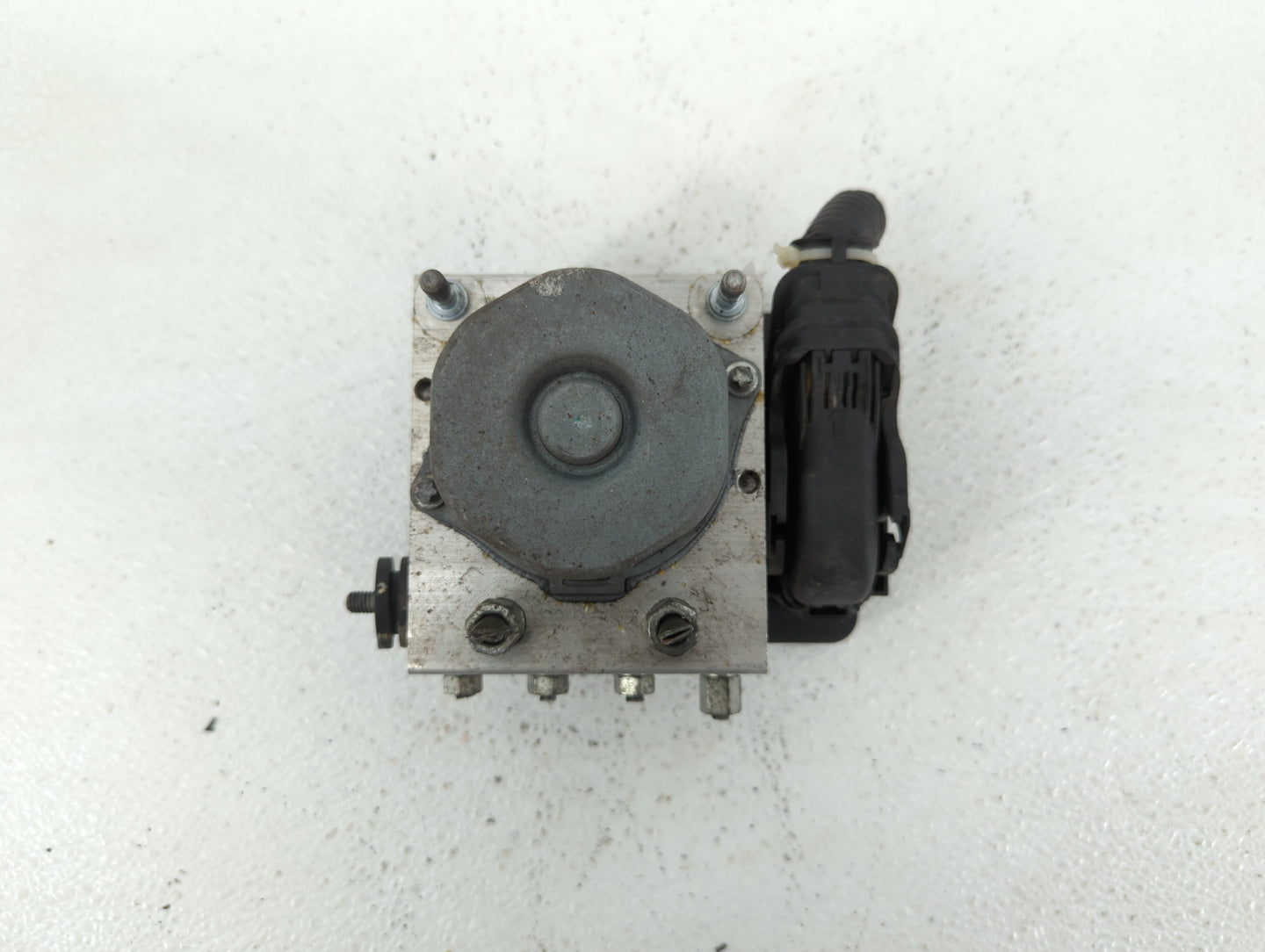 2015-2019 Nissan Versa ABS Pump Control Module Replacement P/N:133800-4540 89541-42320 Fits Fits 2015 2016 2017 2018 2019 OE
