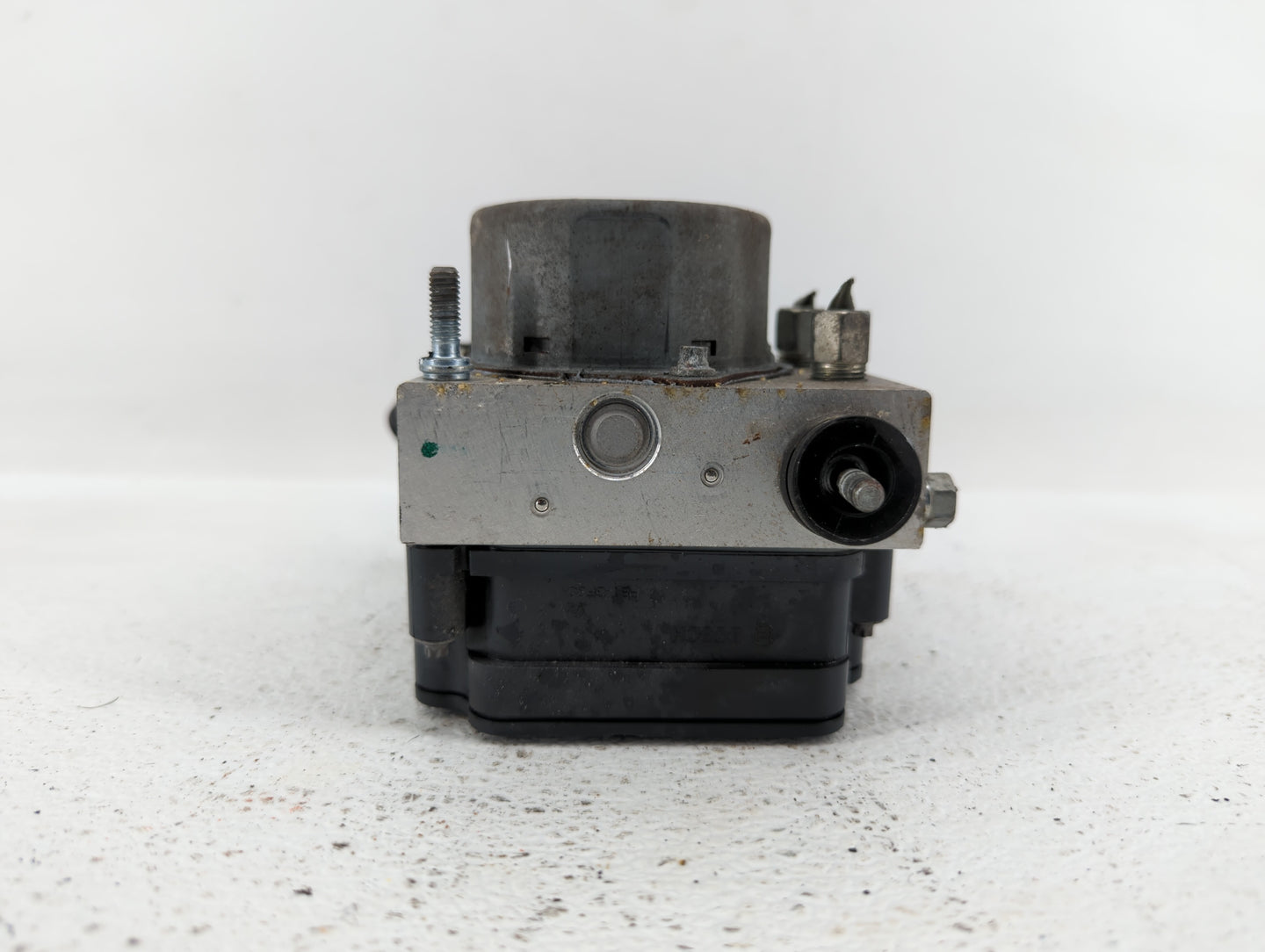 2015-2019 Nissan Versa ABS Pump Control Module Replacement P/N:133800-4540 89541-42320 Fits Fits 2015 2016 2017 2018 2019 OE