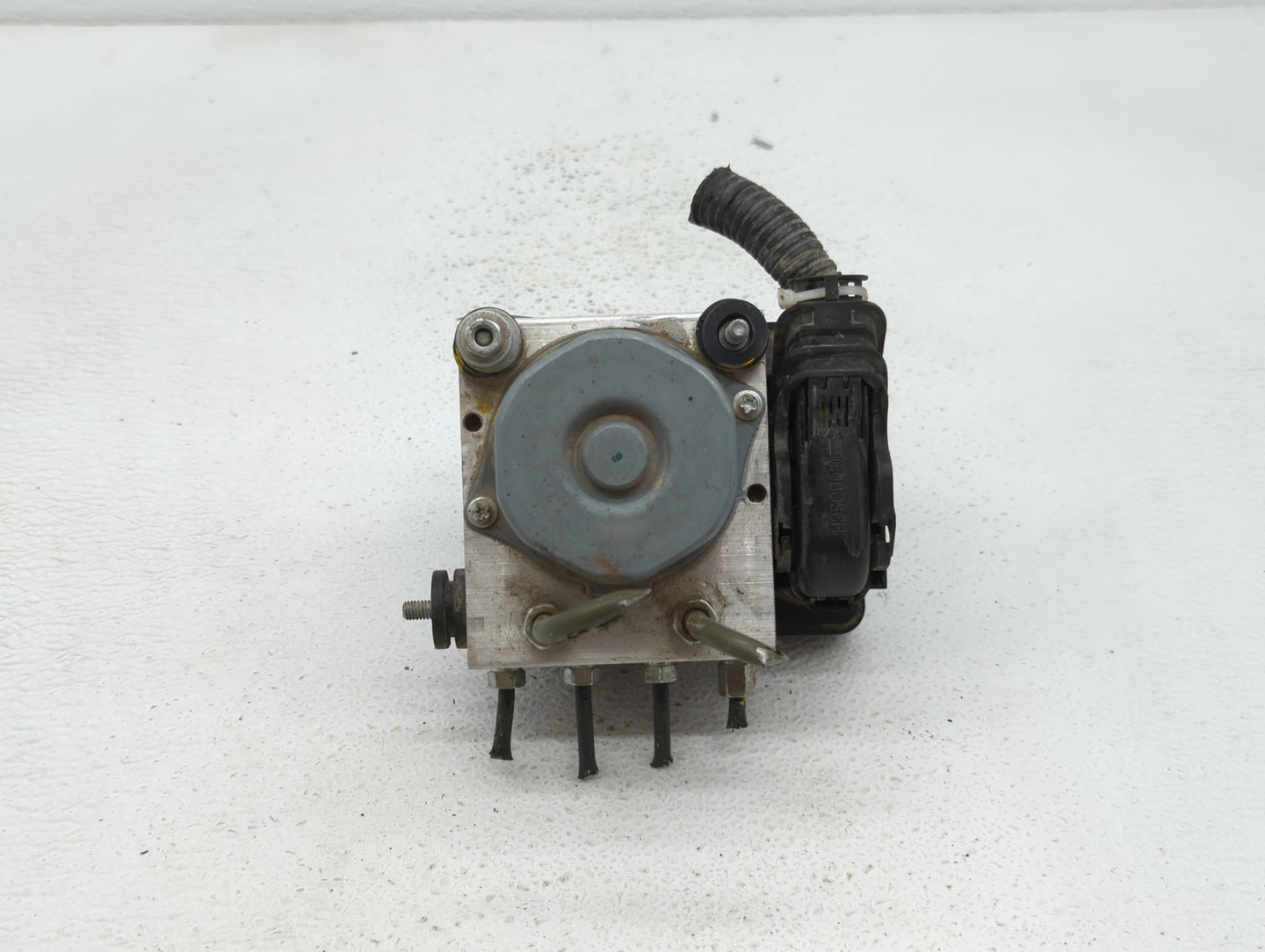 2015-2019 Nissan Versa ABS Pump Control Module Replacement P/N:47660 9KL0A 133800-4540 Fits Fits 2015 2016 2017 2018 2019 OE