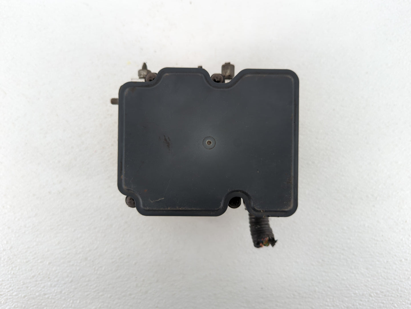 2015-2019 Nissan Versa ABS Pump Control Module Replacement P/N:47660 9KL0A 133800-4540 Fits Fits 2015 2016 2017 2018 2019 OE