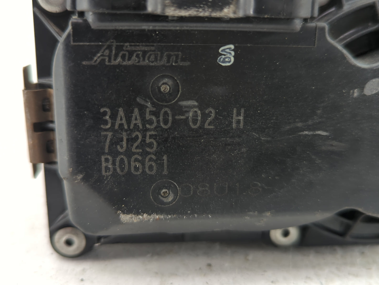2012-2019 Nissan Versa Throttle Body P/N:3AA50-02 G 3AA50-02 B, 3AA50-02 C Fits Fits 2012 2013 2014 2015 2016 2017 2018 2019