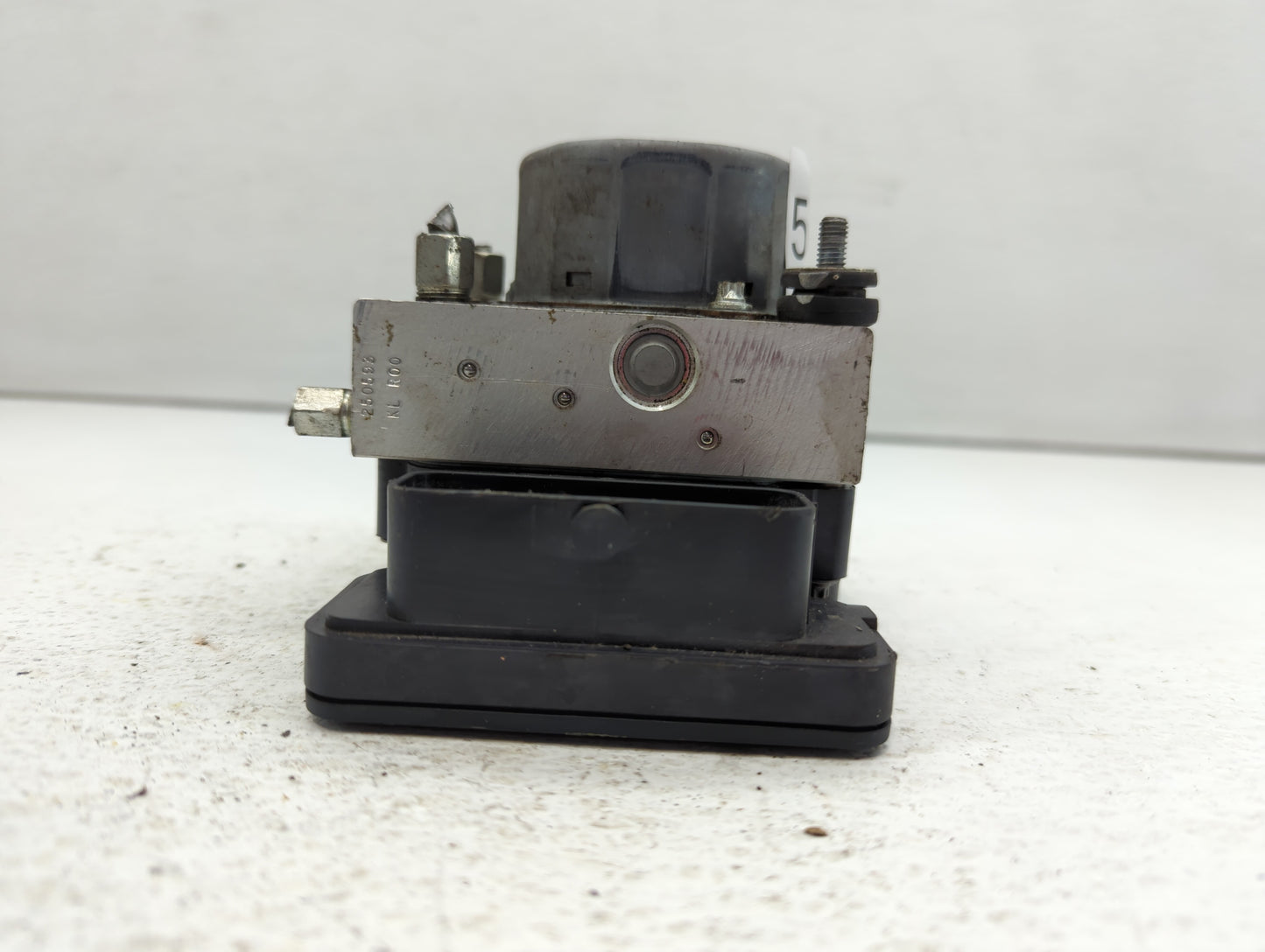 2015-2019 Nissan Versa ABS Pump Control Module Replacement P/N:47660-9KK0A Fits Fits 2015 2016 2017 2018 2019 OEM Used Auto 