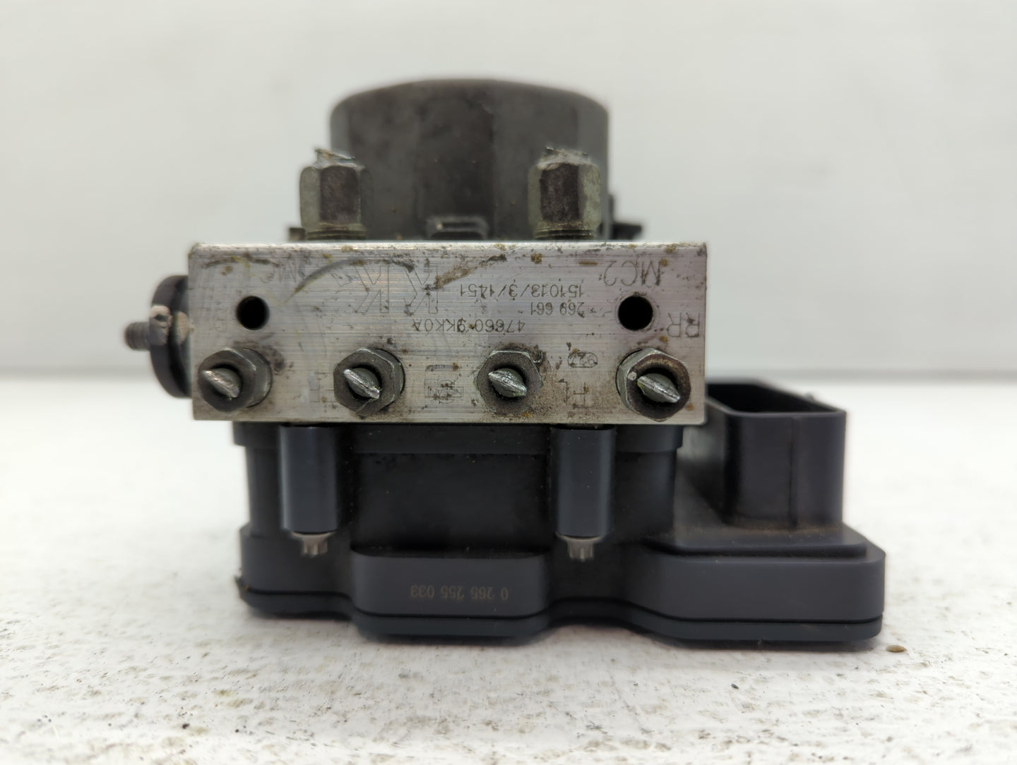 2015-2019 Nissan Versa ABS Pump Control Module Replacement P/N:47660 9KK0A 47660-9KK0A Fits Fits 2015 2016 2017 2018 2019 OE