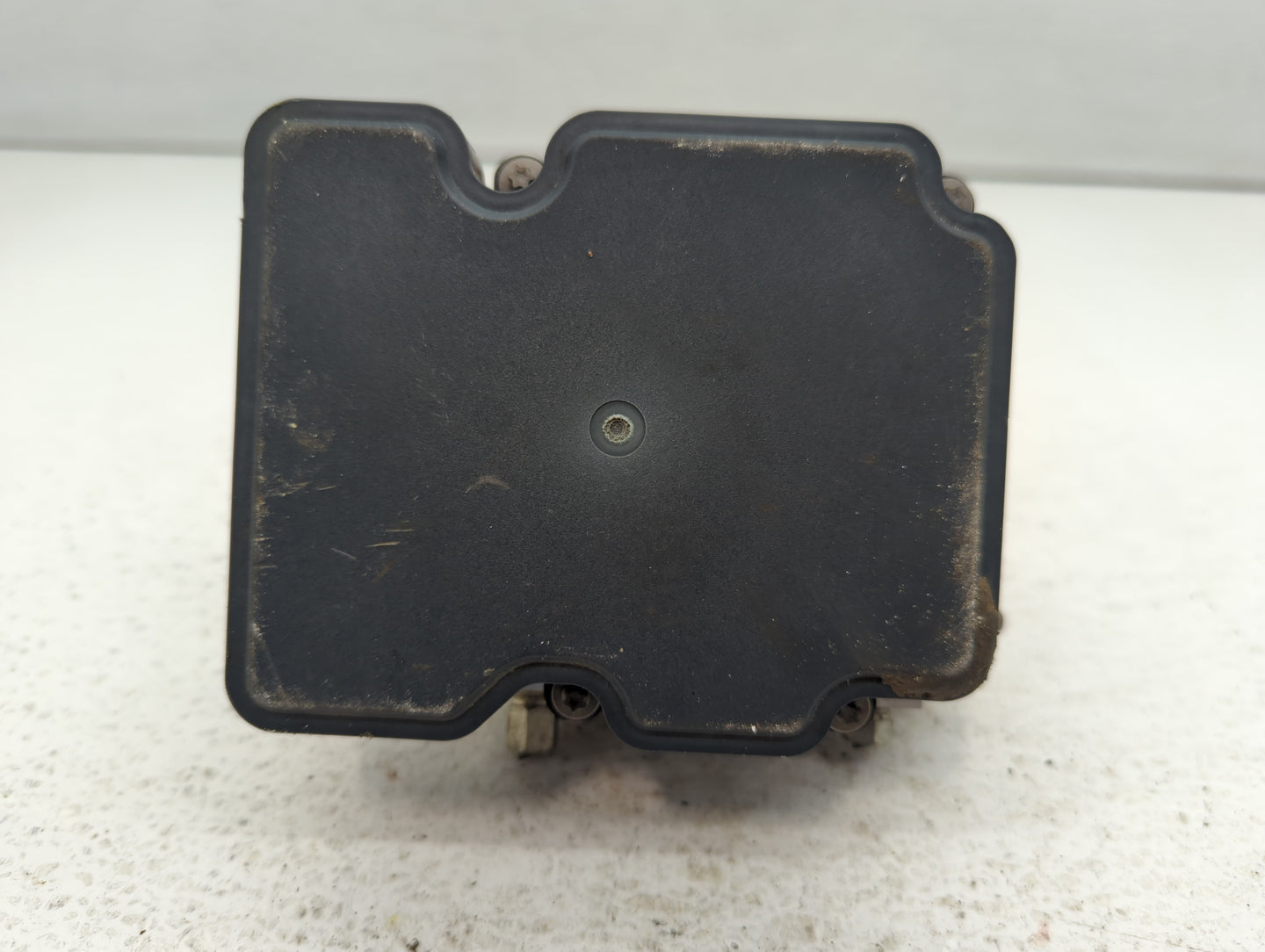 2015-2019 Nissan Versa ABS Pump Control Module Replacement P/N:47660 9KK0A 47660-9KK0A Fits Fits 2015 2016 2017 2018 2019 OE