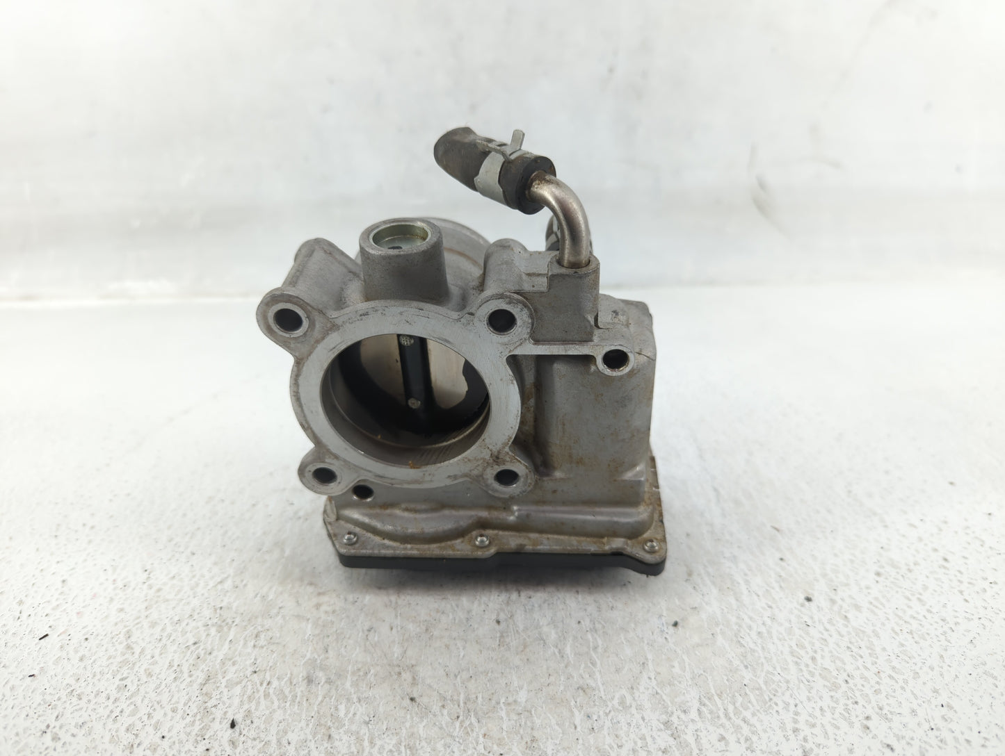 2012-2019 Nissan Versa Throttle Body P/N:3AA50-02 H Fits Fits 2012 2013 2014 2015 2016 2017 2018 2019 OEM Used Auto Parts - 