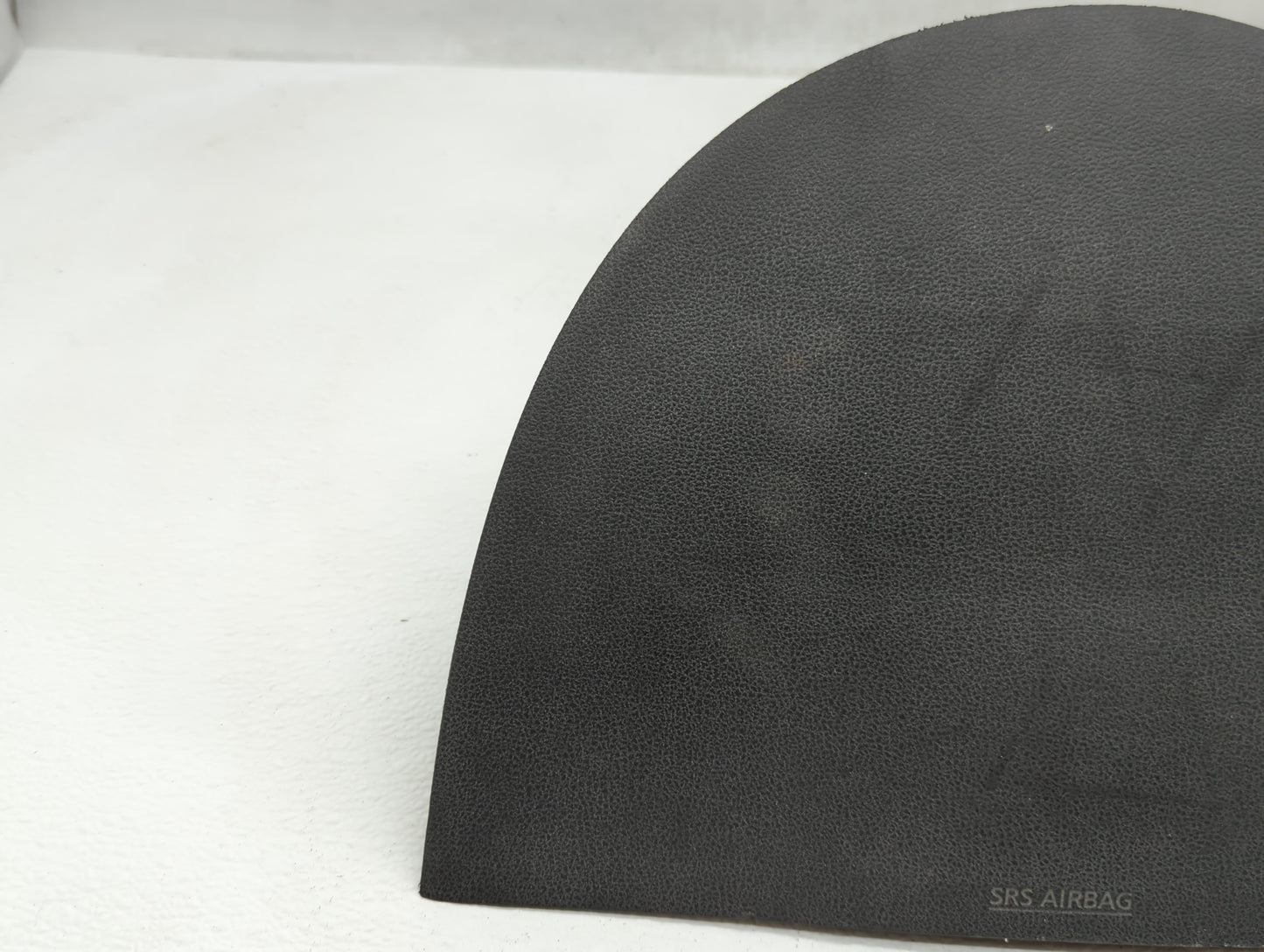 2012-2018 Nissan Versa Air Bag Passenger Right Knee OEM P/N:2P39442JABK 2P3 944 2J ABK Fits OEM Used Auto Parts - Oemusedaut