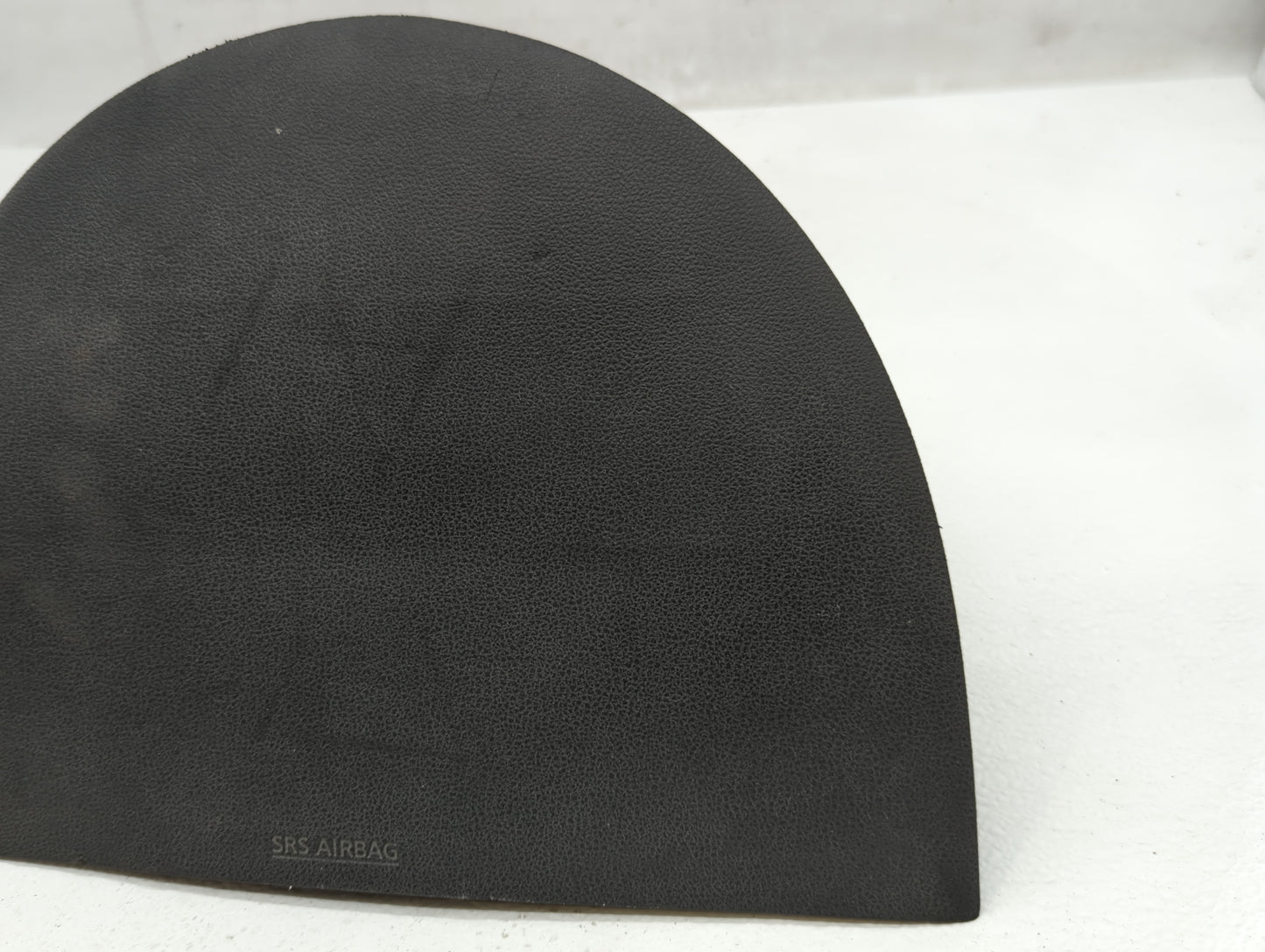 2012-2018 Nissan Versa Air Bag Passenger Right Knee OEM P/N:2P39442JABK 2P3 944 2J ABK Fits OEM Used Auto Parts - Oemusedaut