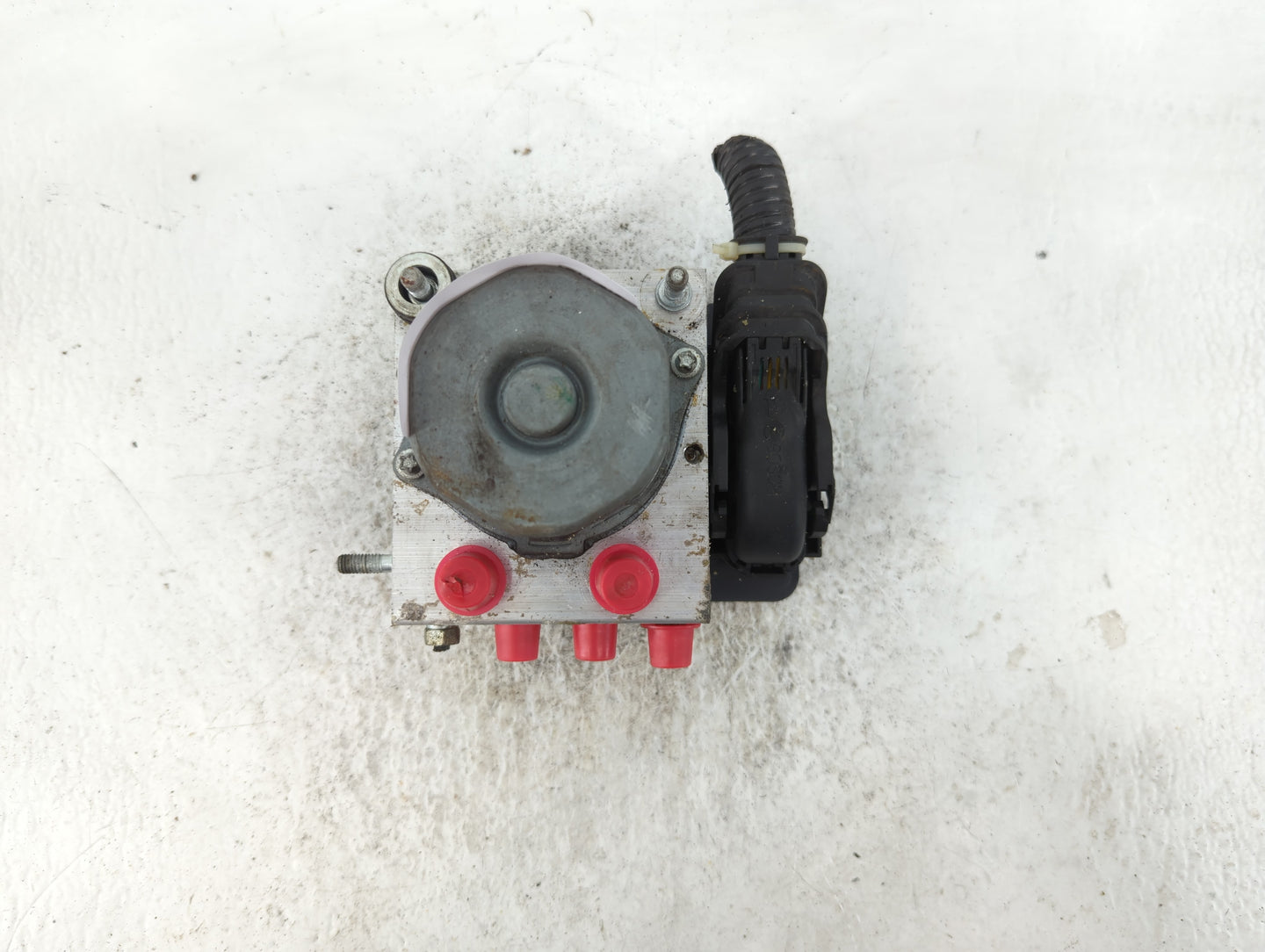 2015-2019 Nissan Versa ABS Pump Control Module Replacement P/N:269 885 47660 9KS0A Fits Fits 2015 2016 2017 2018 2019 OEM Us