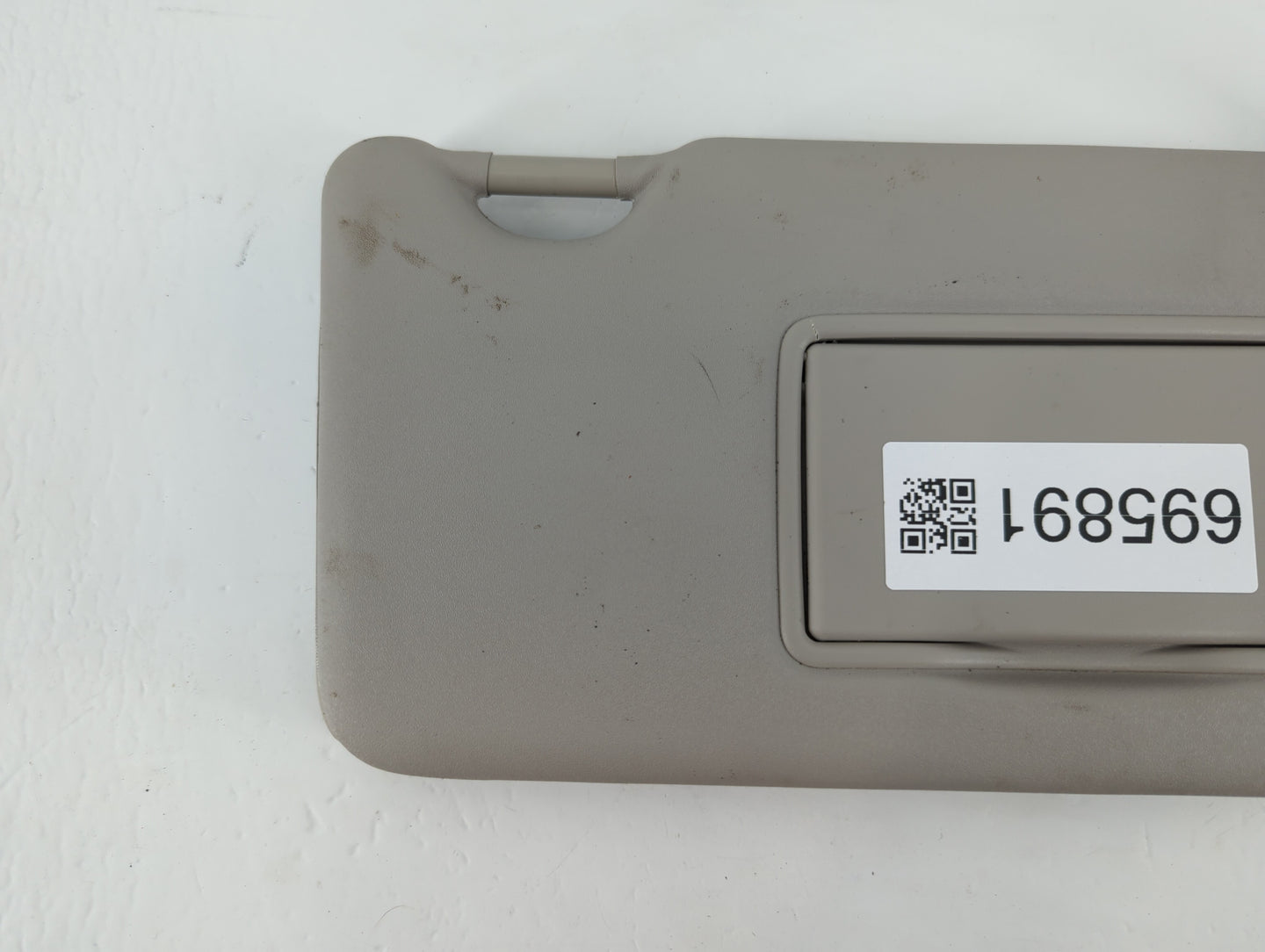 2016-2019 Nissan Versa Sun Visor Shade Replacement Passenger Right Mirror Fits Fits 2015 2016 2017 2018 2019 OEM Used Auto P