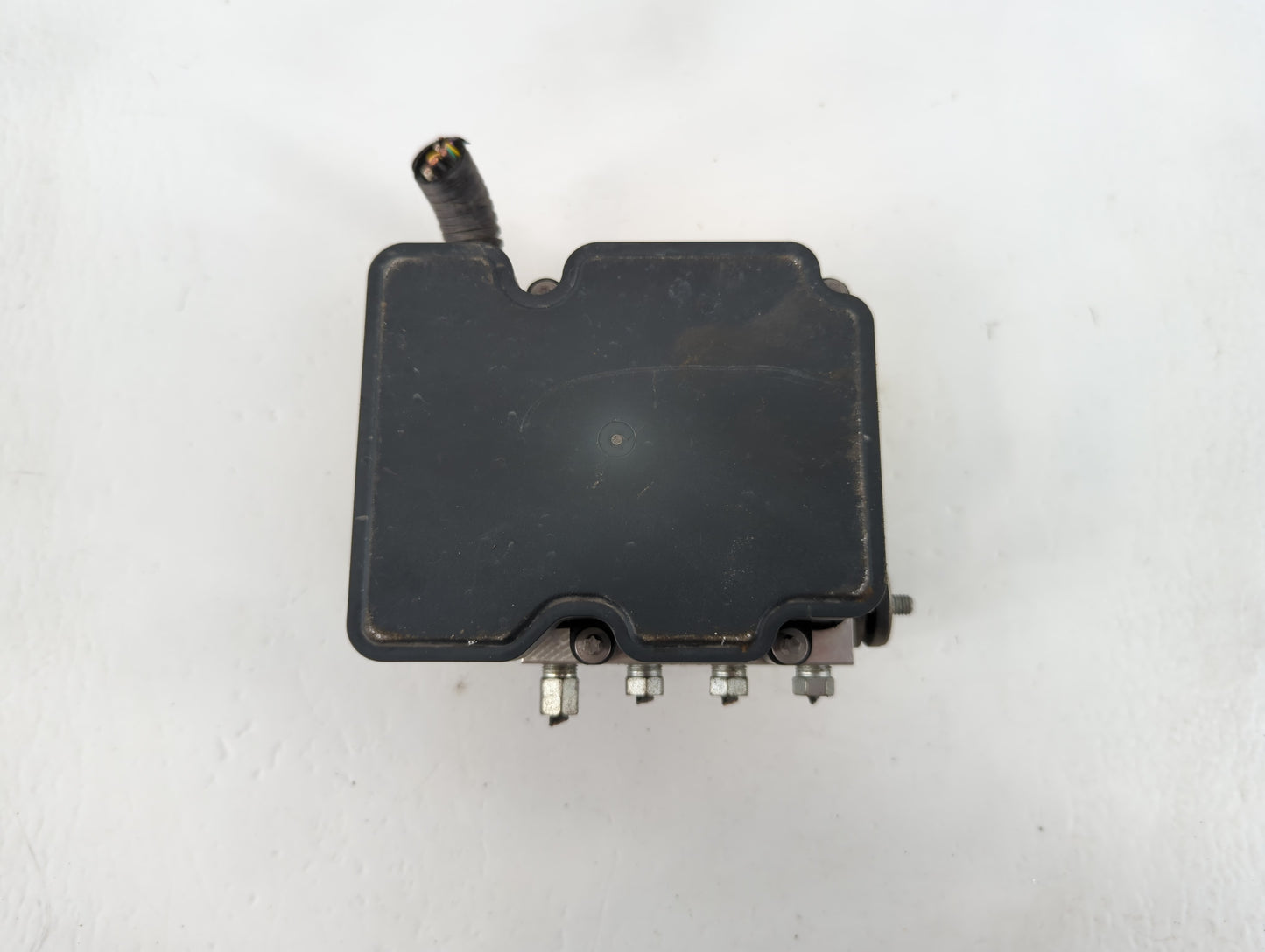 2015-2019 Nissan Versa ABS Pump Control Module Replacement P/N:47660 9KK0A Fits Fits 2015 2016 2017 2018 2019 OEM Used Auto 